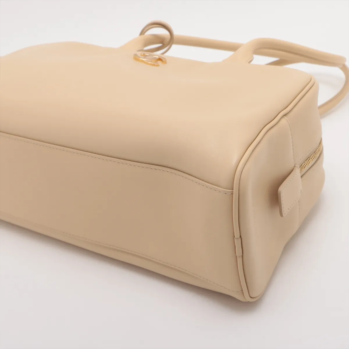 [Individually packaged] Chanel Coco Mark Leather Shoulder Bag, Bowling Style, Large, Beige, Gold Hardware, UG984J76, Random Plate AS6211 — view 3