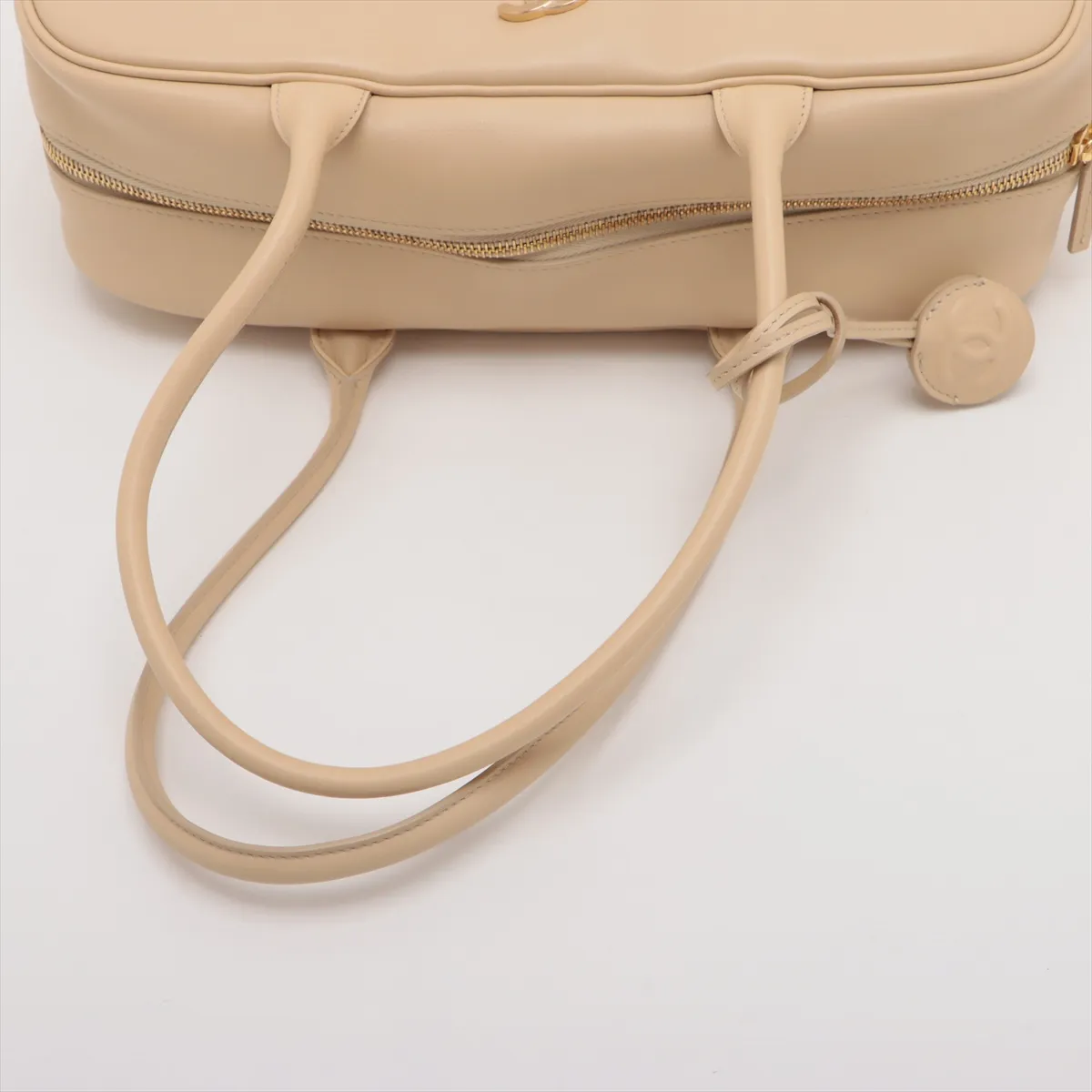 [Individually packaged] Chanel Coco Mark Leather Shoulder Bag, Bowling Style, Large, Beige, Gold Hardware, UG984J76, Random Plate AS6211 — view 5