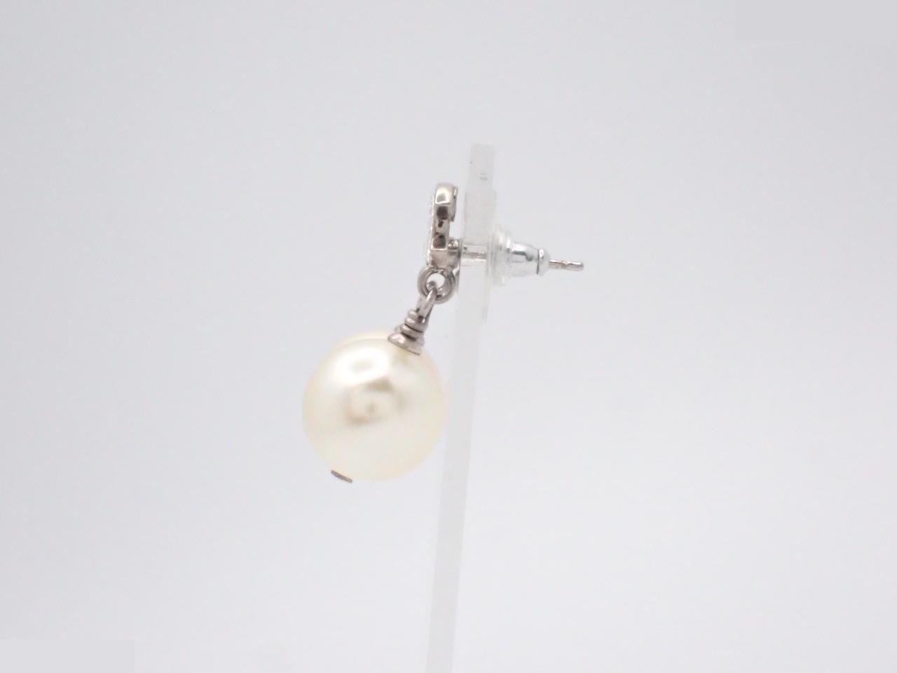 Earrings, Coco Mark design, 12mm faux pearl, rhinestone, A18 grade, V stamped. — view 3