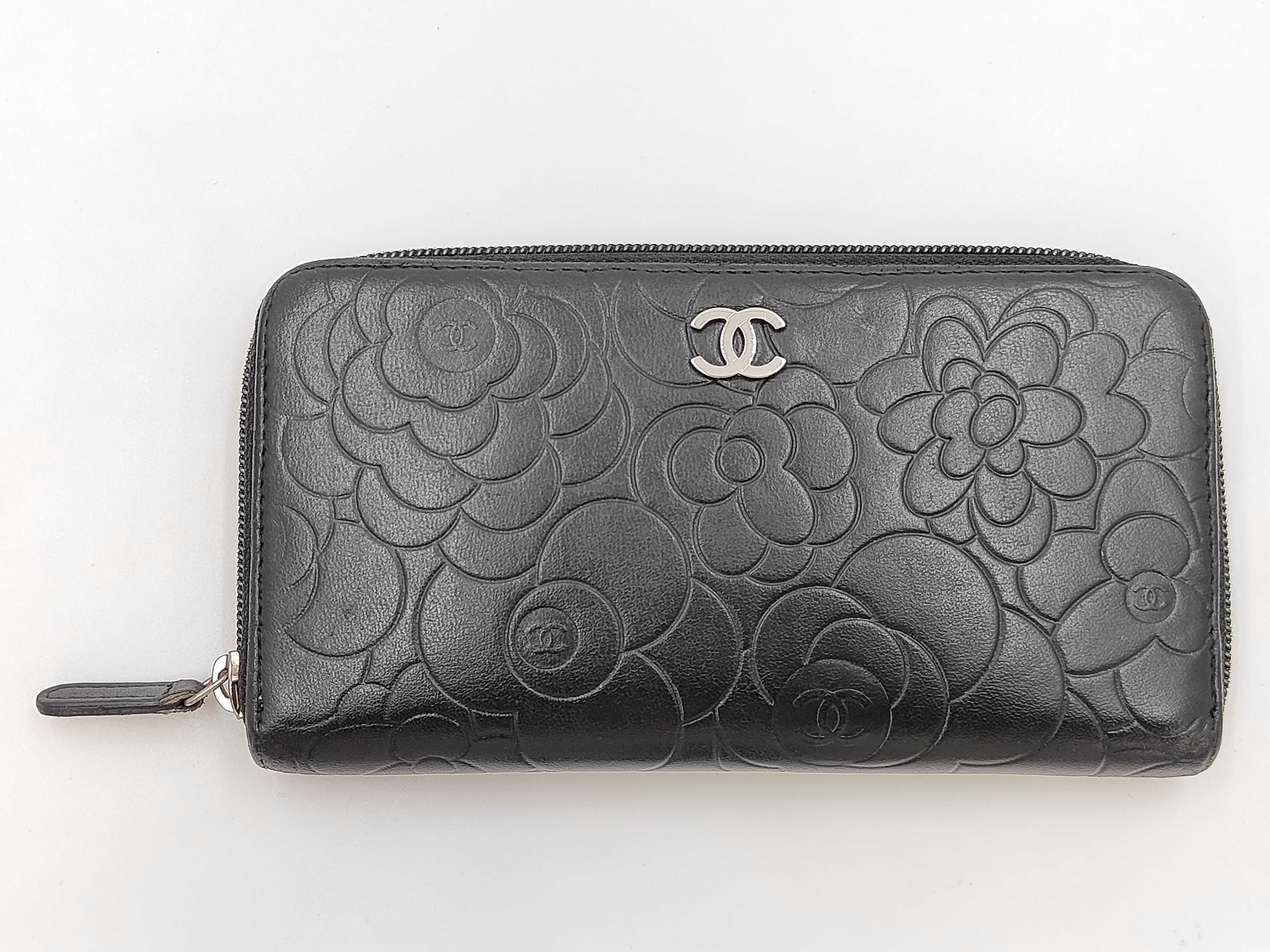 Coco Mark Camellia Lambskin Round Zip Long Wallet (with seal)