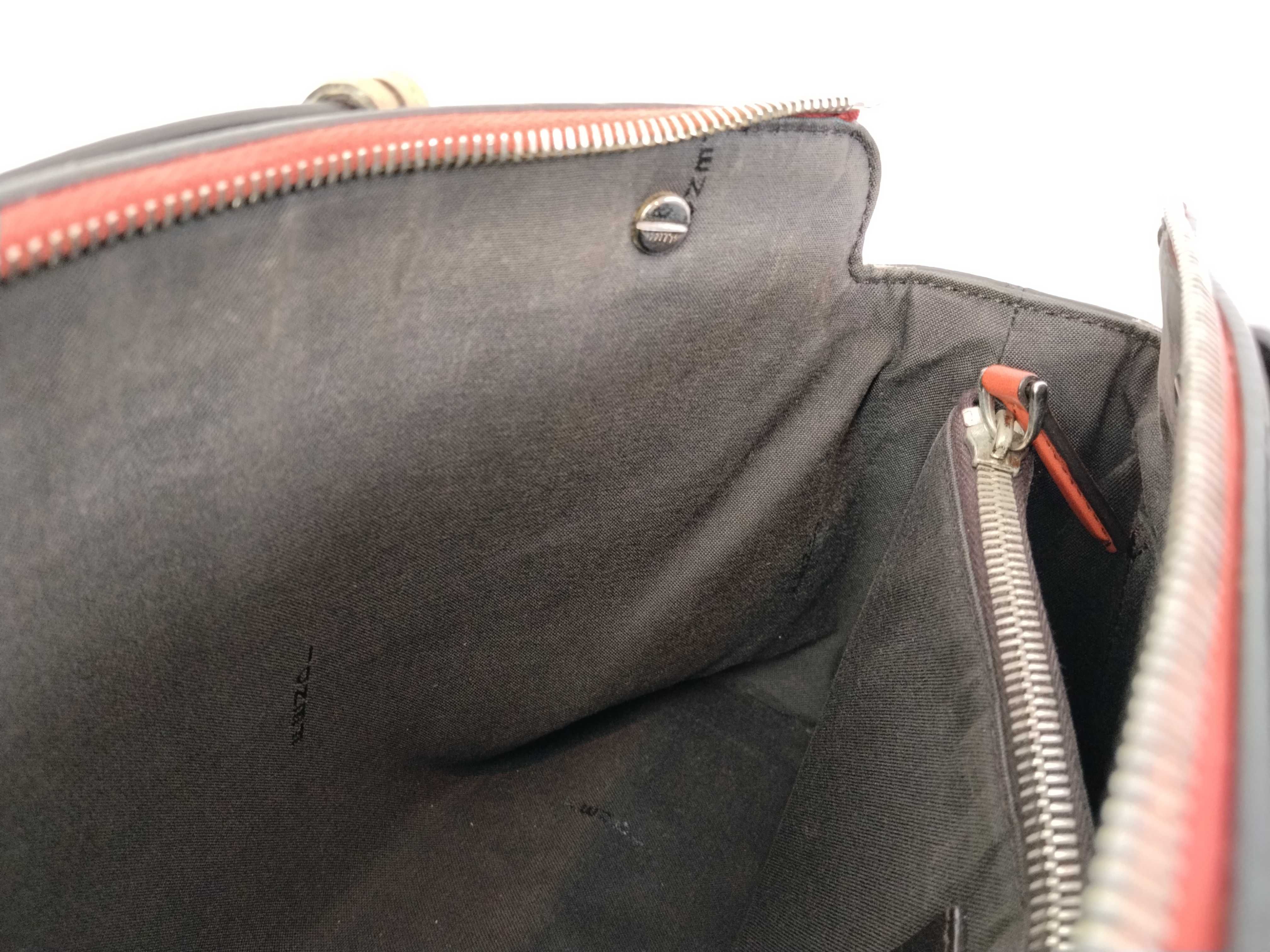 By The Way Medium Leather 2-Way Handbag 8BL124 Handbag — view 14