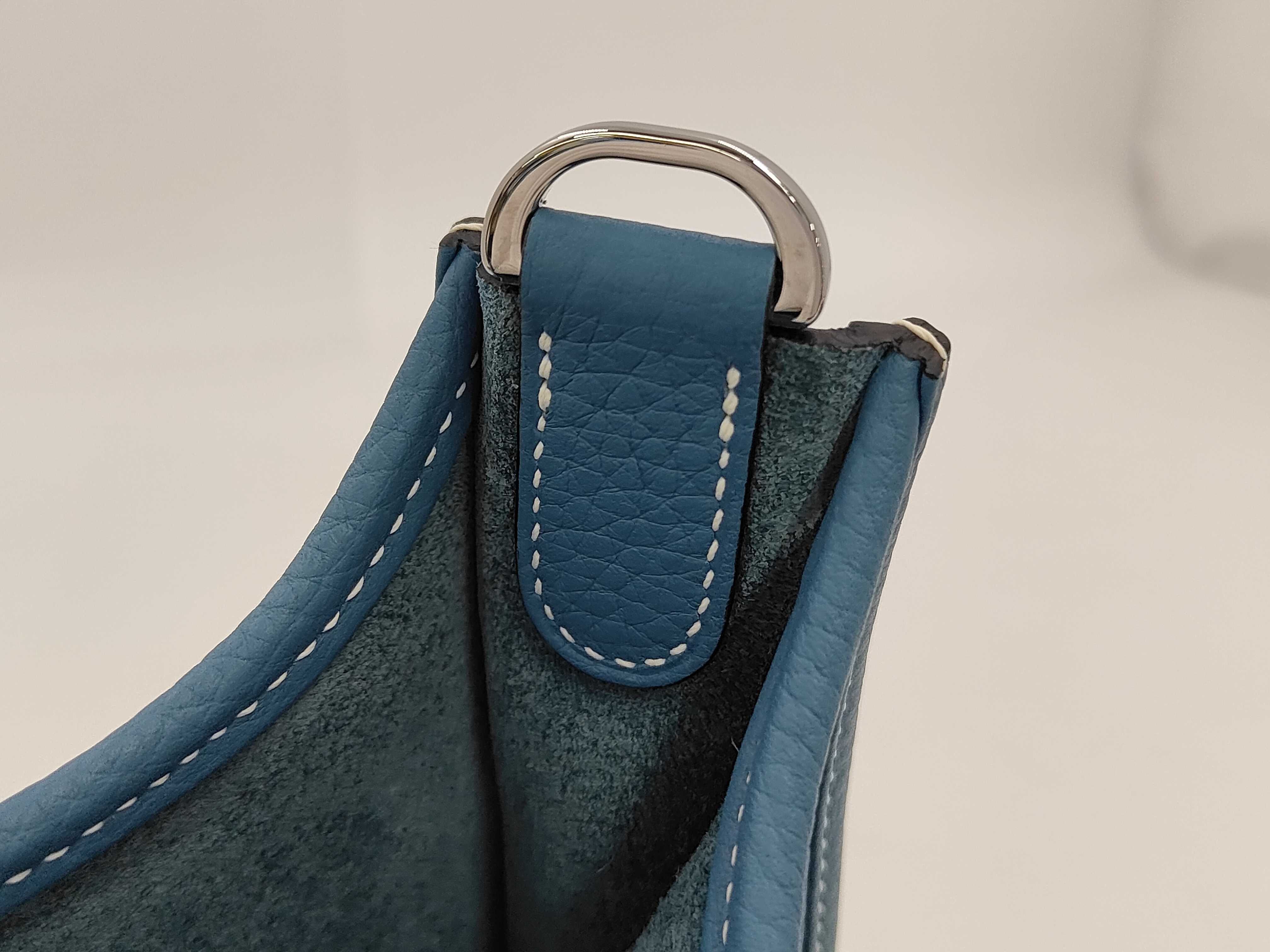 Evelyne 23 Shoulder Bag (G stamp) — view 10