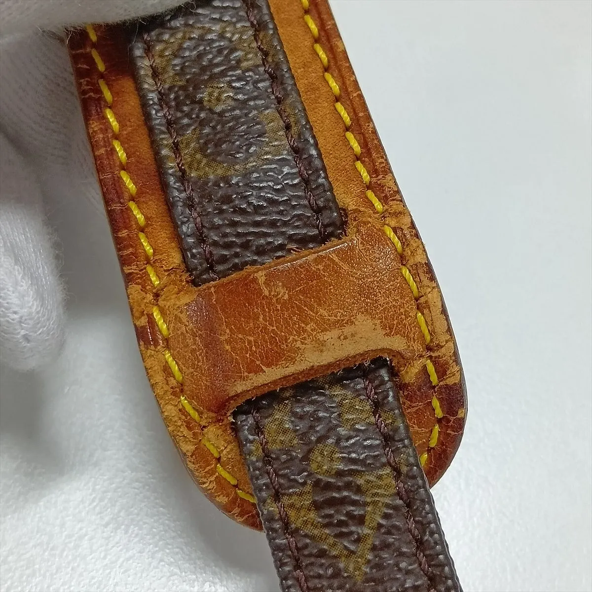 Monogram Amazon M45236 AR0070 Brown, natural leather, various parts repaired by aftermarket parts. — view 10