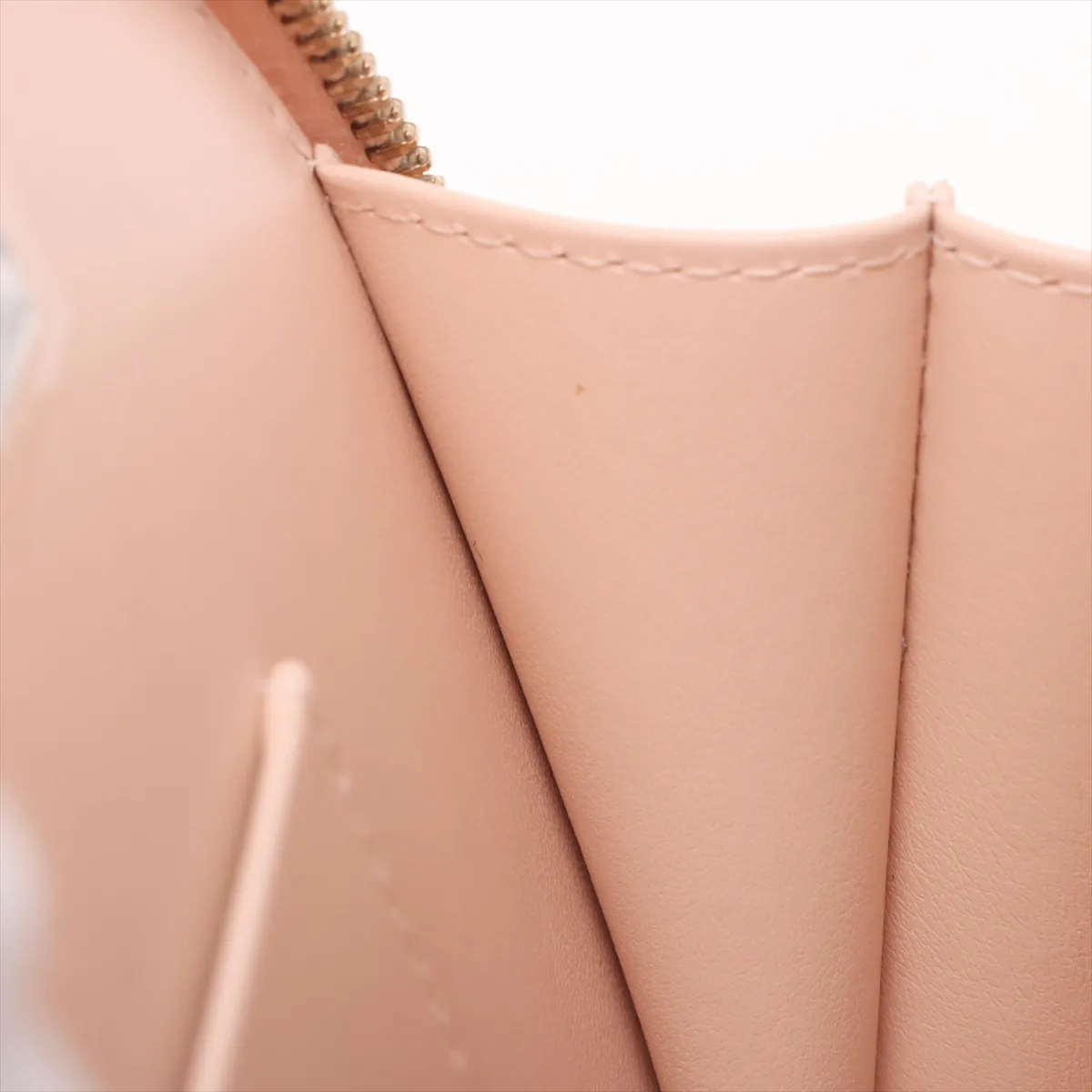 Matelasse Caviar Skin 2WAY Shoulder Bag Beige Gold Hardware XXC5P8AC Random Serial — view 11