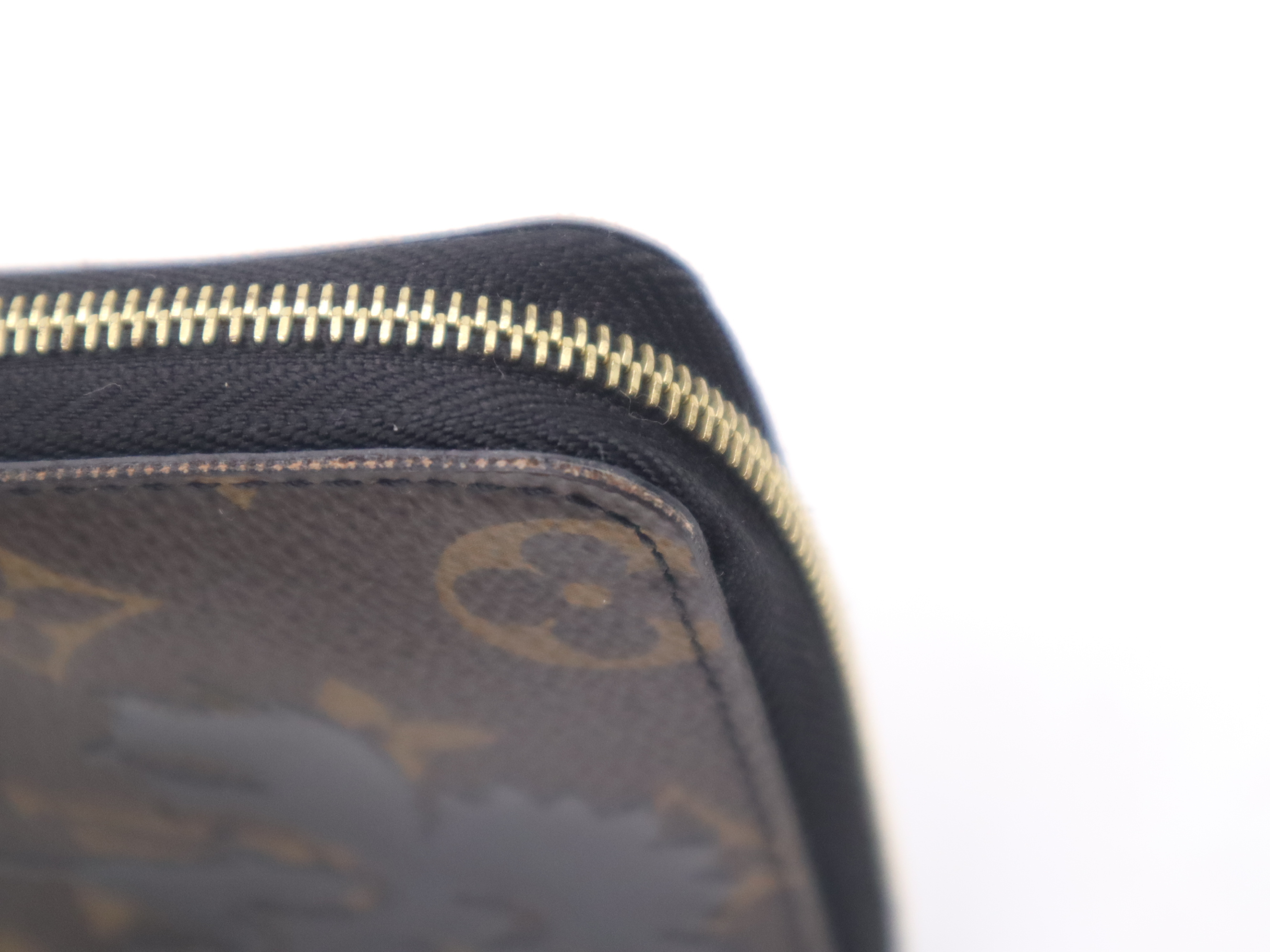 M62547 Monogram Blossom Zippy Coin Purse Coin Case — view 6