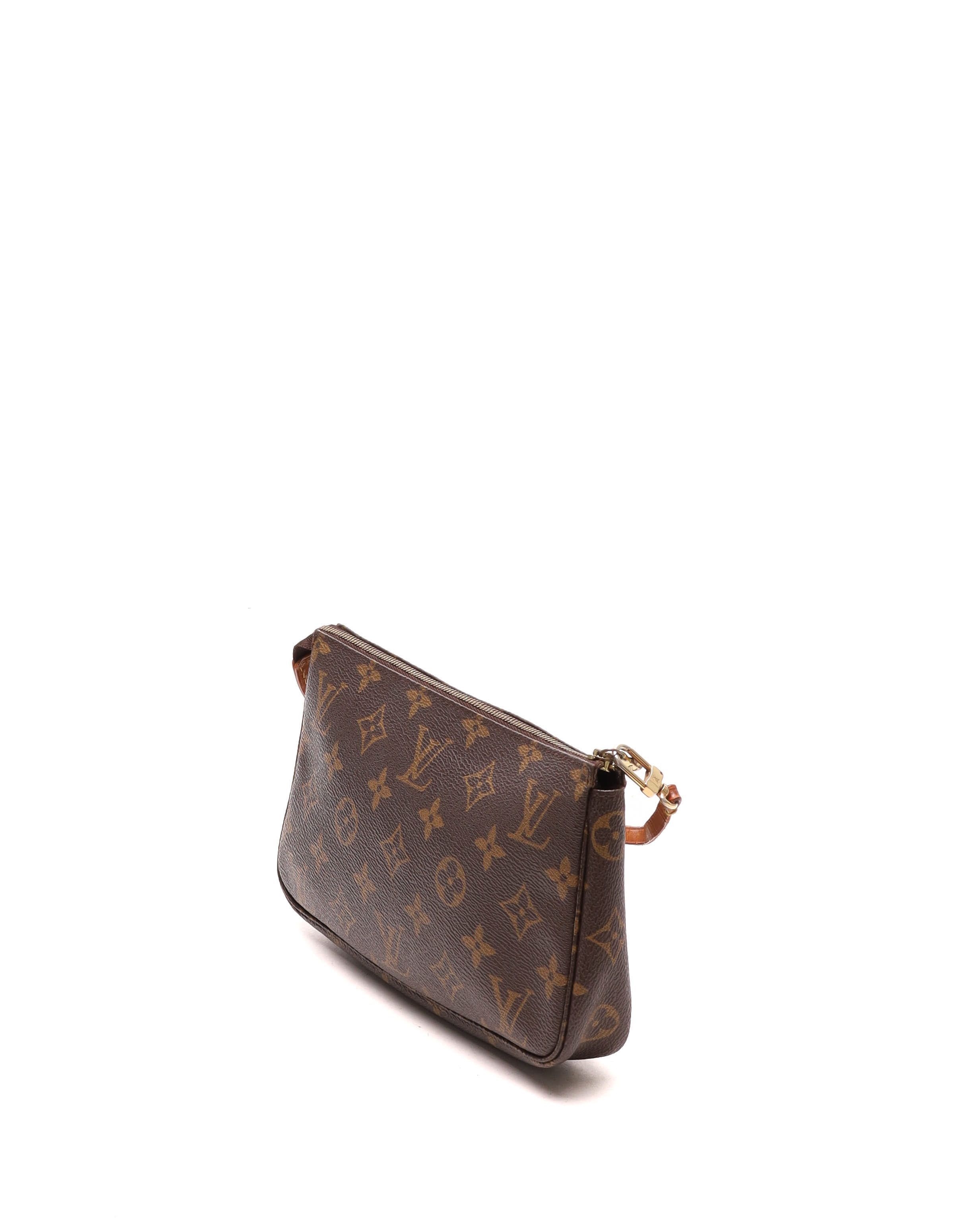 Pochette Accessoires, Monogram — view 2
