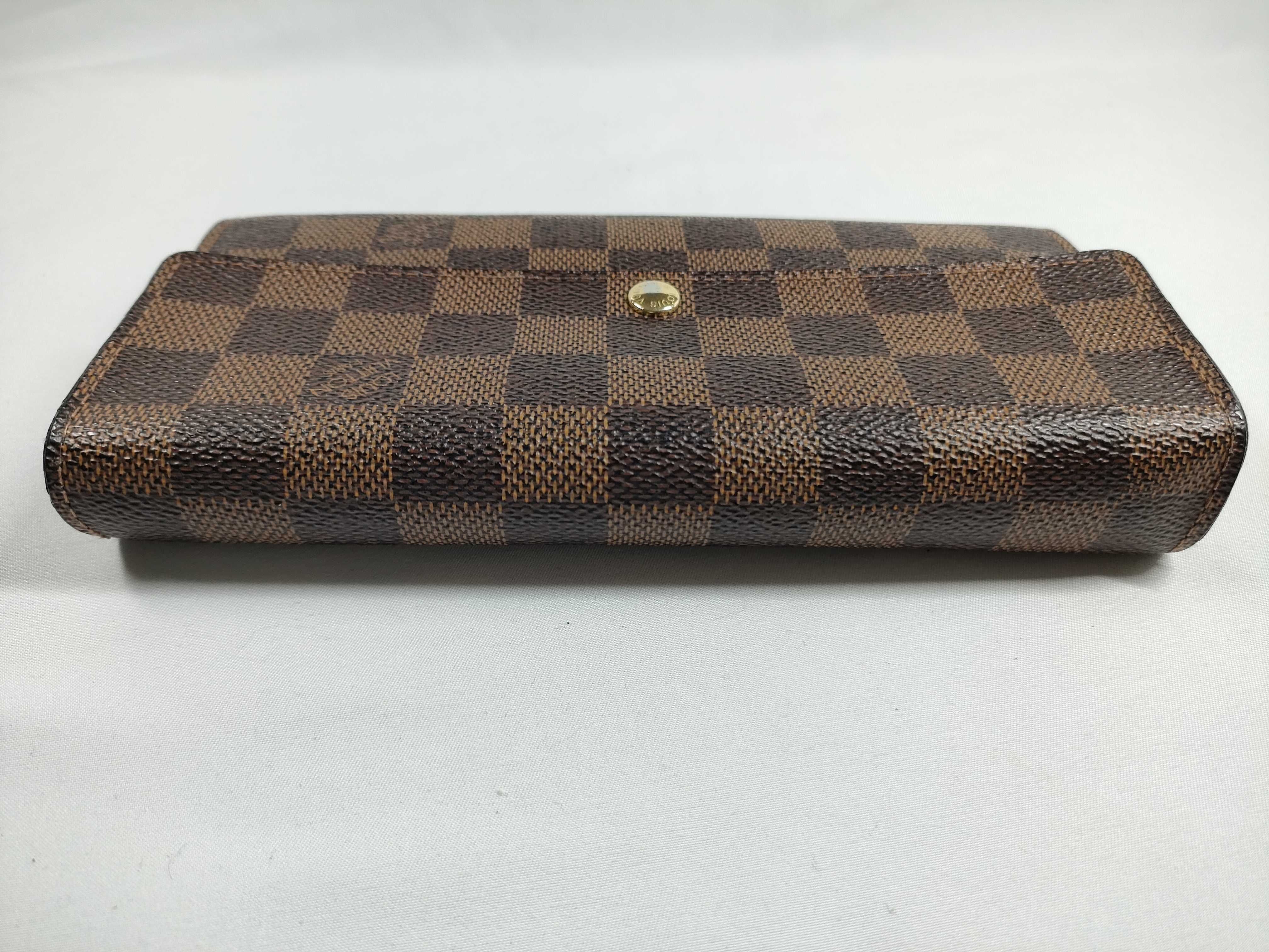 Monogram Damier/Sarah/Initialed Wallet — view 6