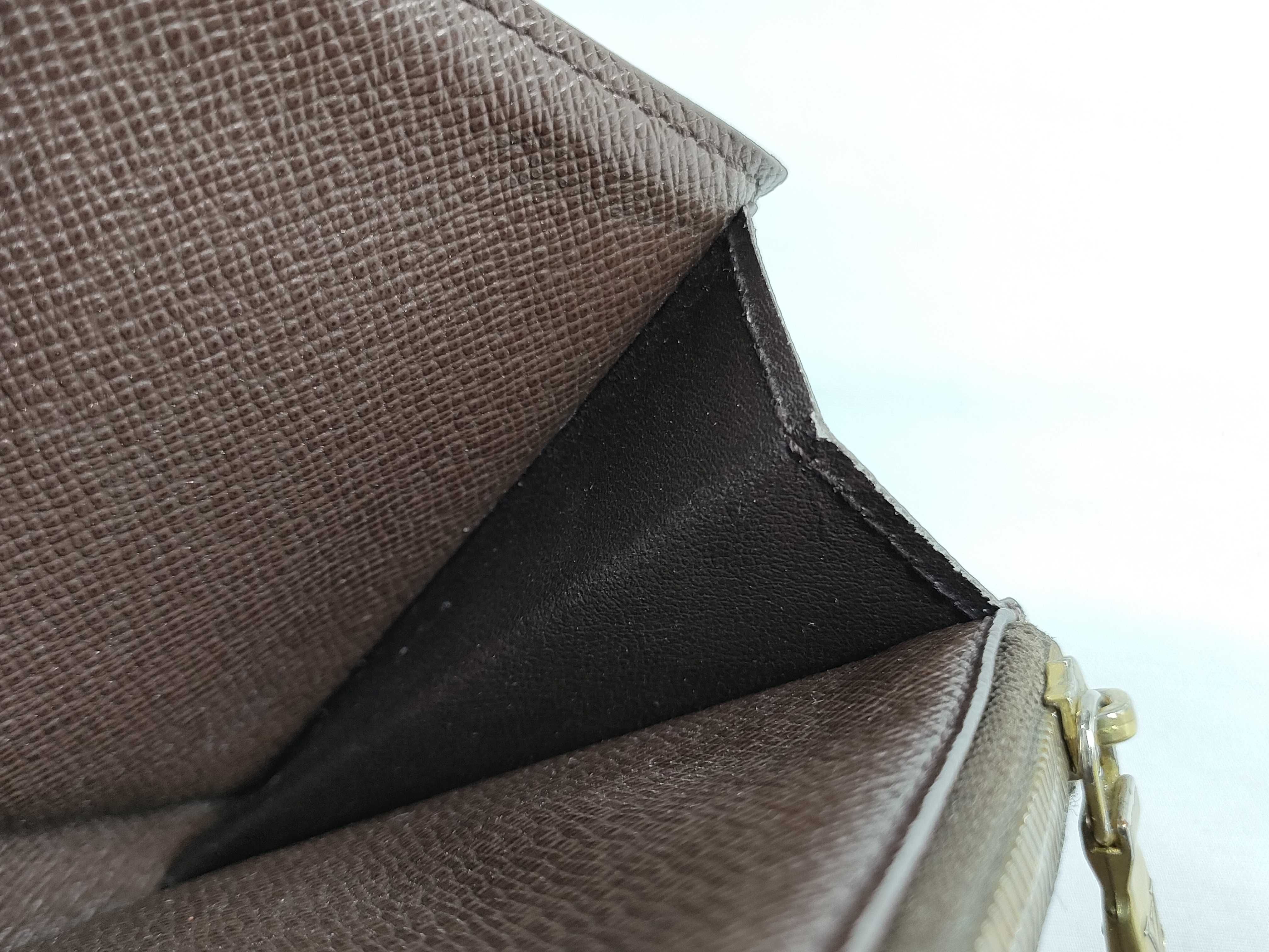 Monogram Damier/Sarah/Initialed Wallet — view 9