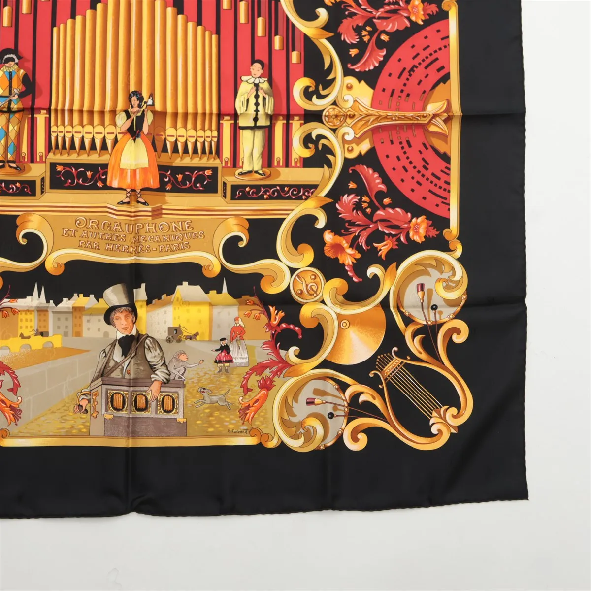 Carre 90 ORGAUPHONE ET AUTRES MECANNIQUES (Pipe Organ and Clockwork Instruments) Scarf, Silk, Black. — view 4