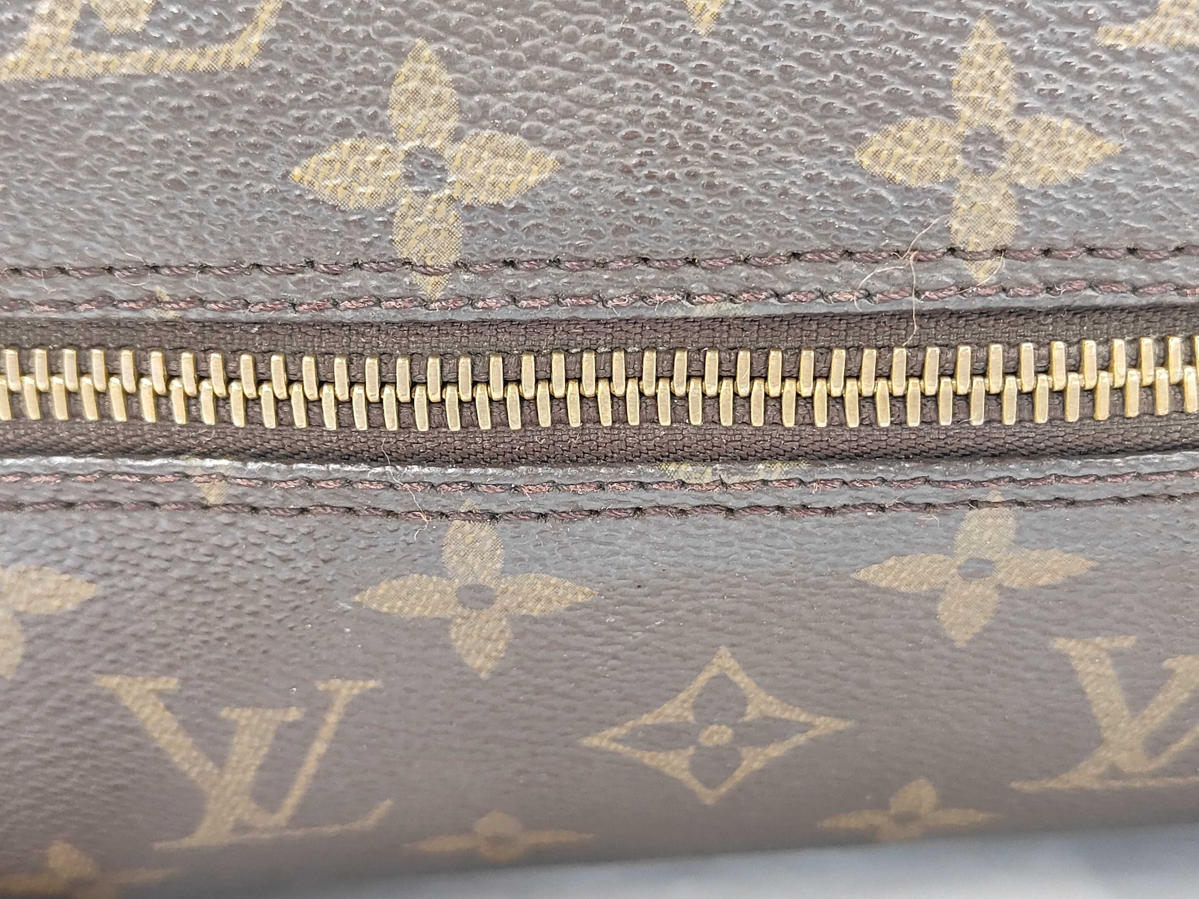 Monogram Louis Vuitton Papillon 30 Handbag — view 8