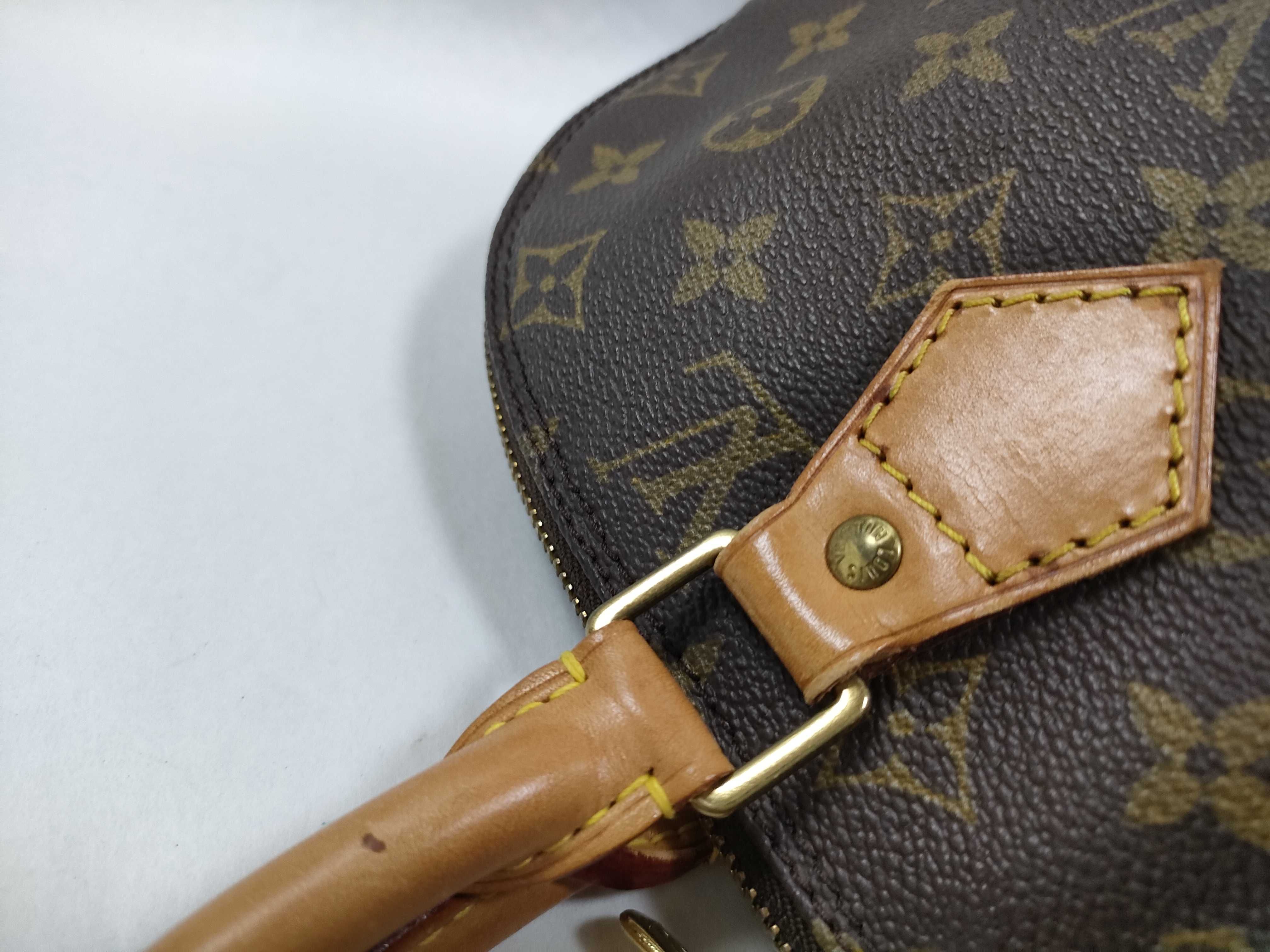 Monogram Louis Vuitton Alma and other handbags — view 5