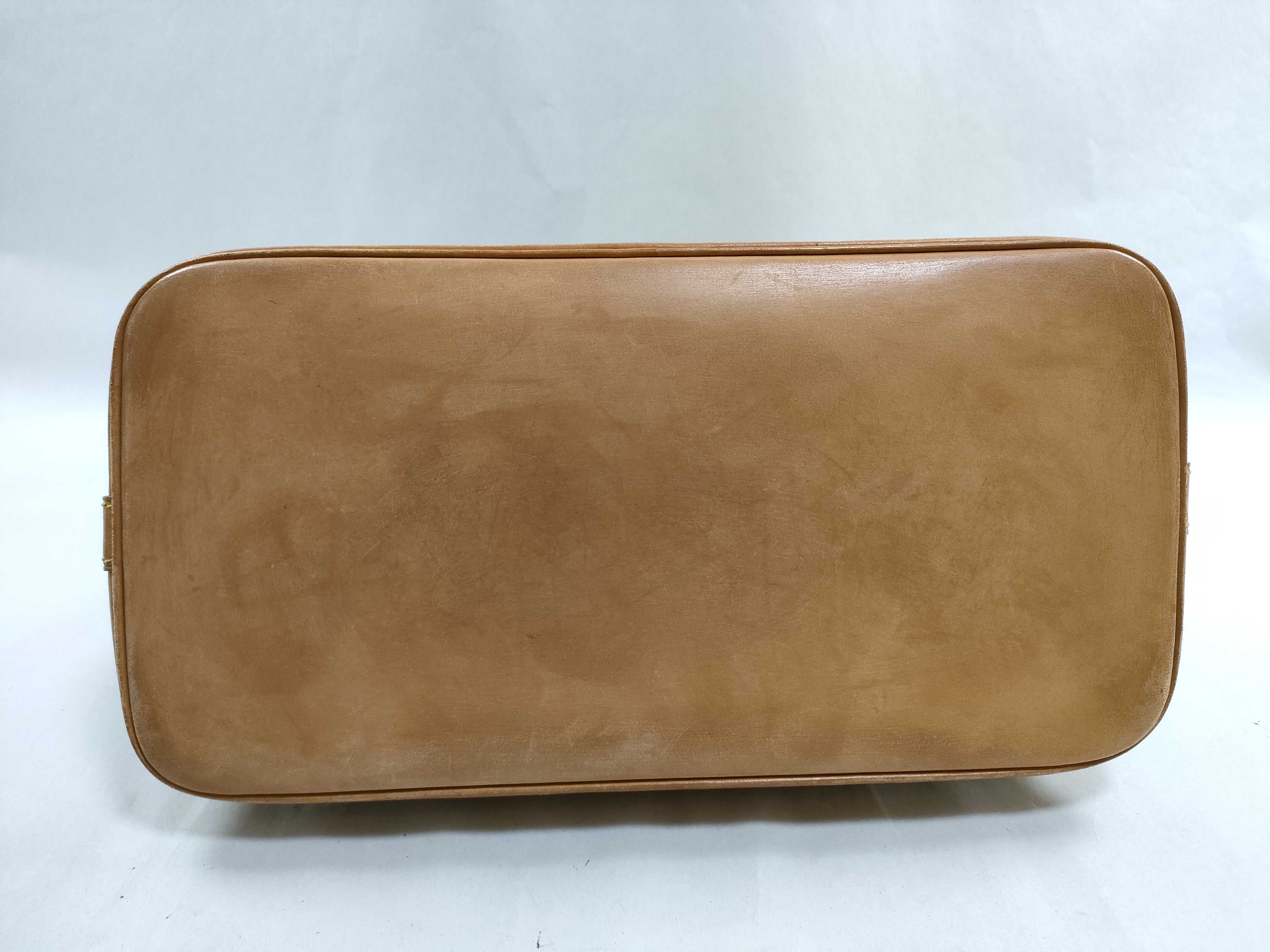 Monogram Louis Vuitton Alma and other handbags — view 9