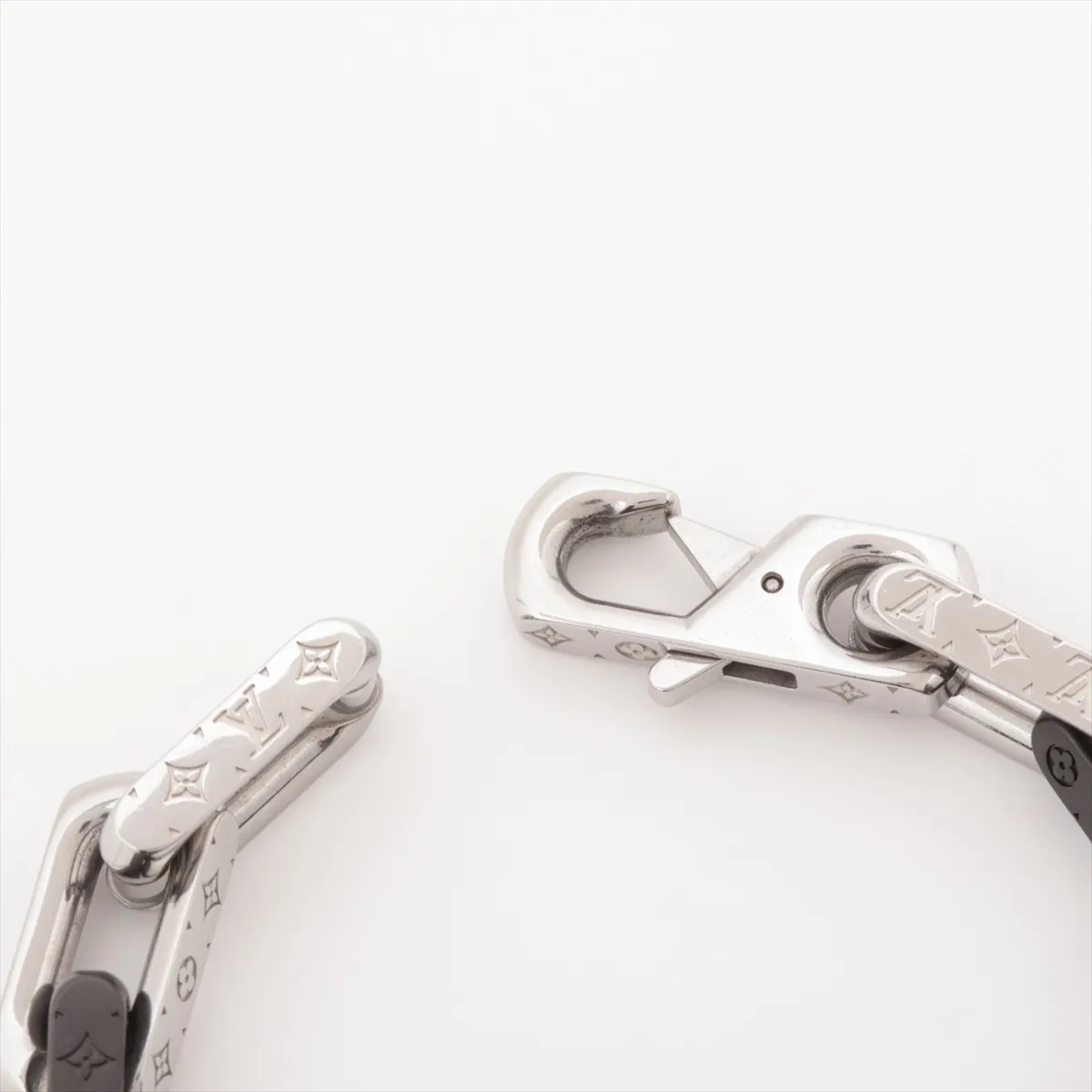 M00686 Monogram Chain Bracelet LE4264 Bracelet M Metal Black — view 4
