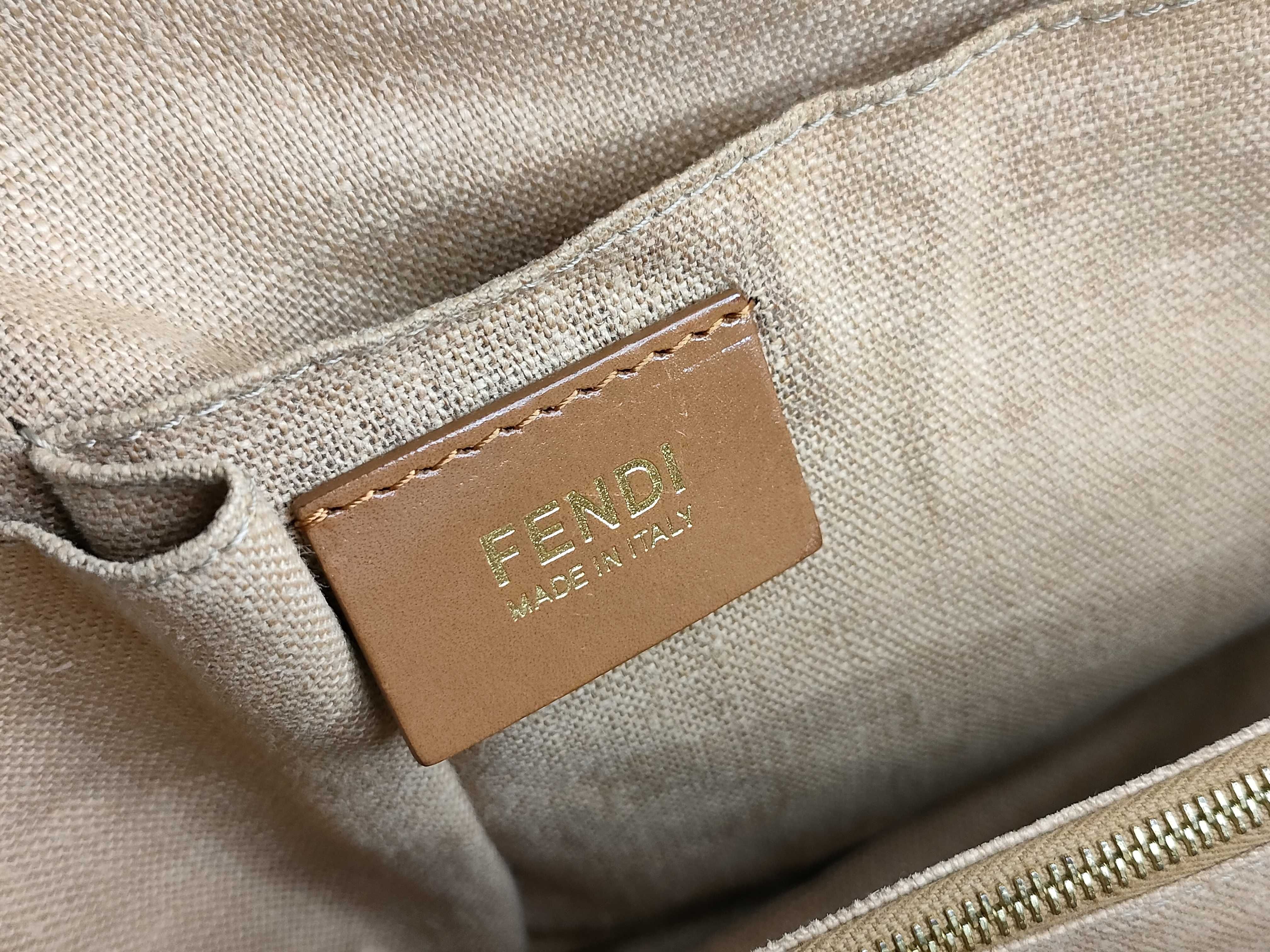 Chameleon 2-Way Bag 8BL114 Handbag — view 14