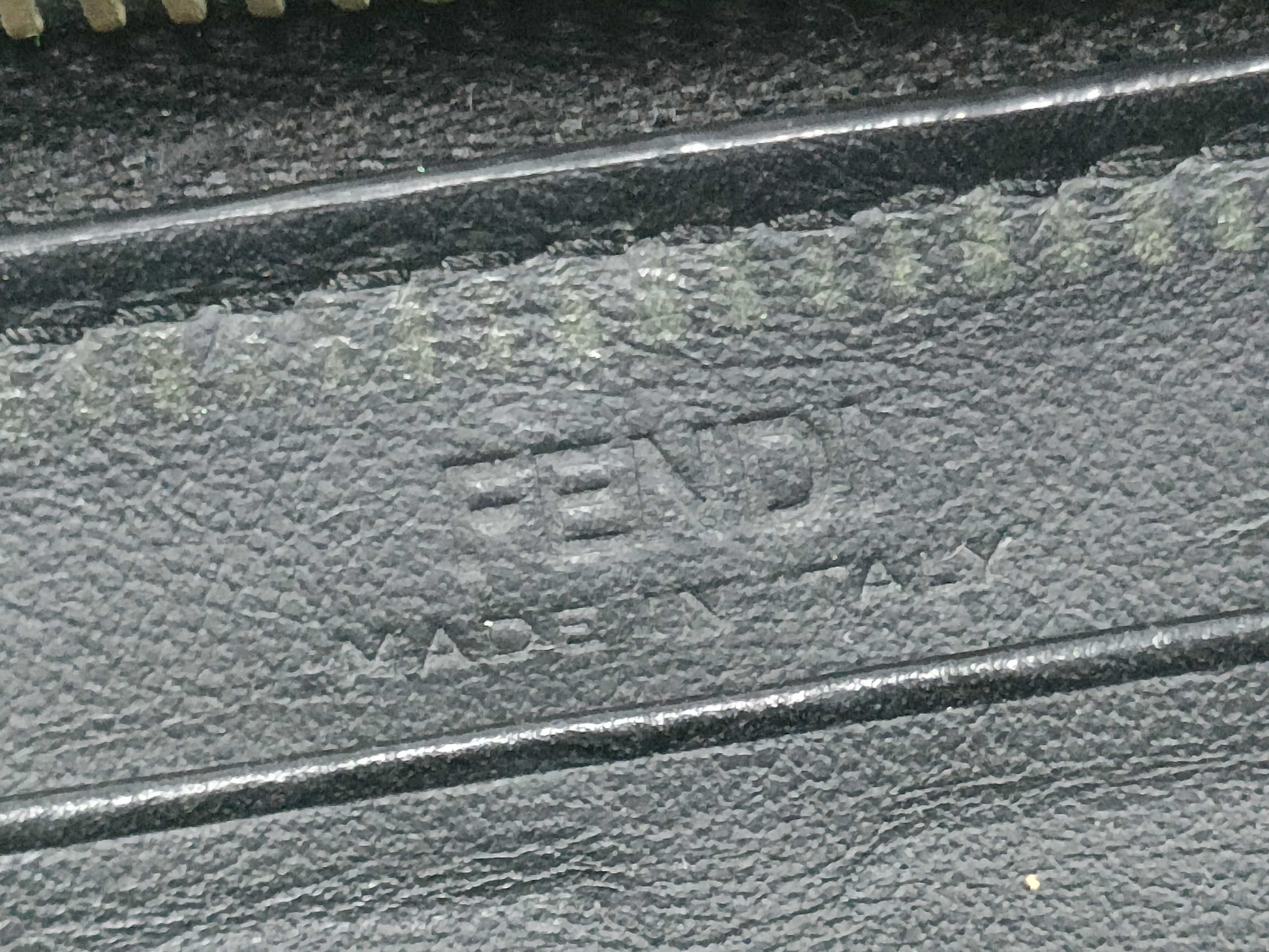 Long Wallet Bugs Eye Wallet — view 12