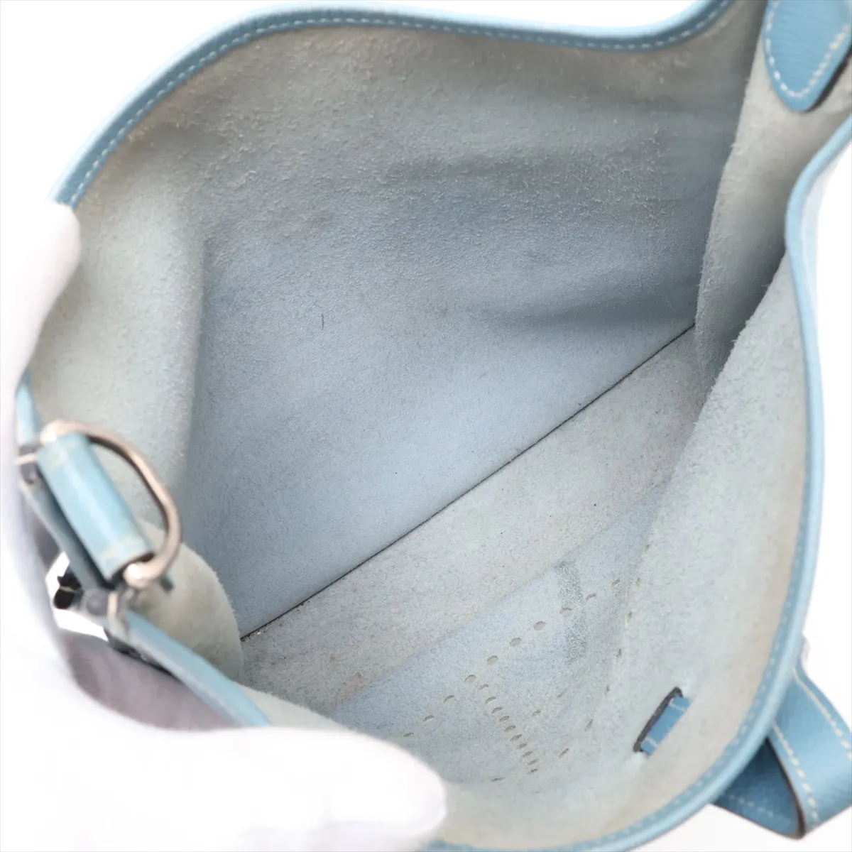 Evelyne II 29 PM, Veau Epsom leather, Blue Jean color, silver hardware. J: 2006 — view 6