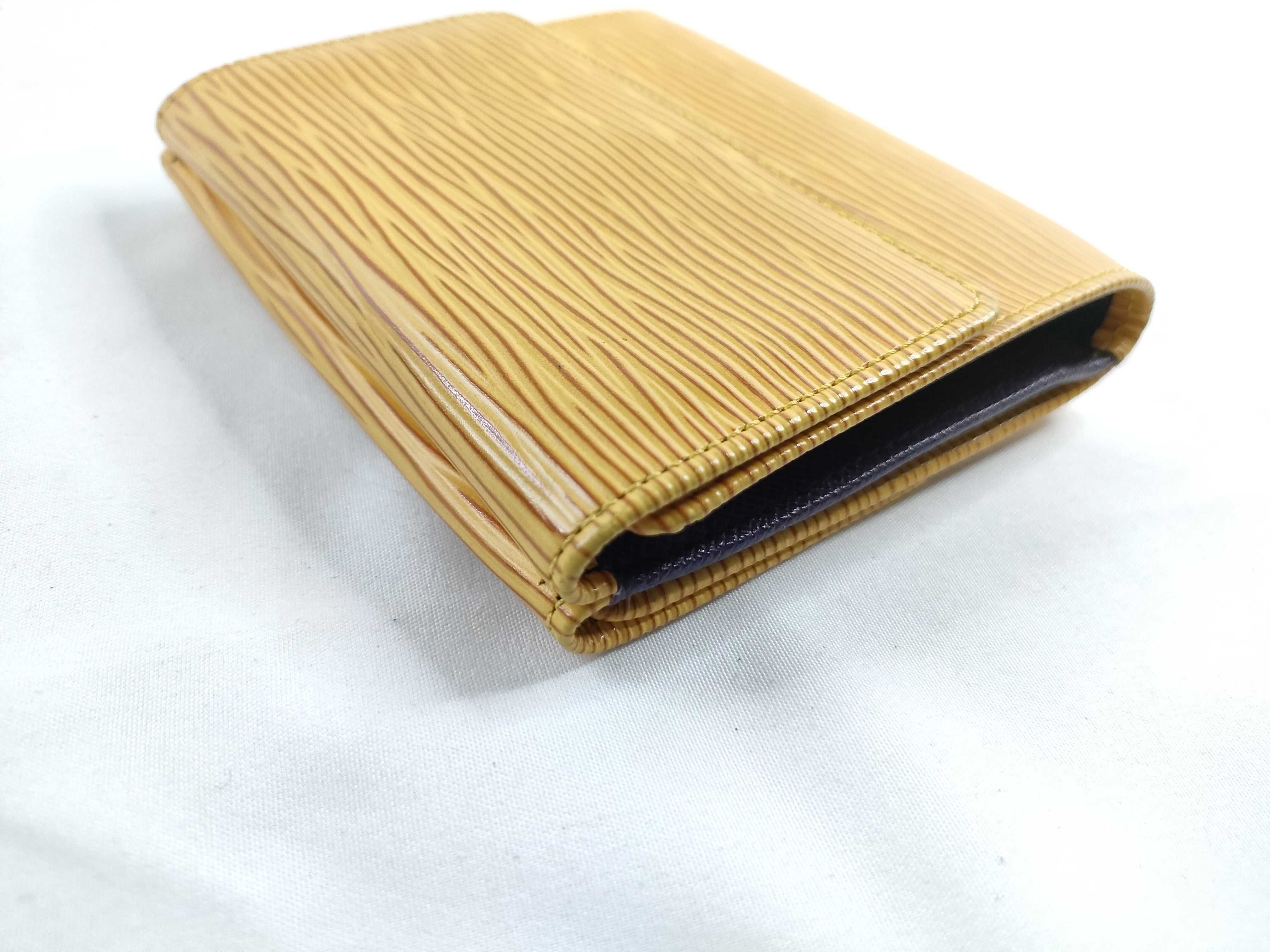 Epi Folding Wallet Yellow 11 Wallet — view 4