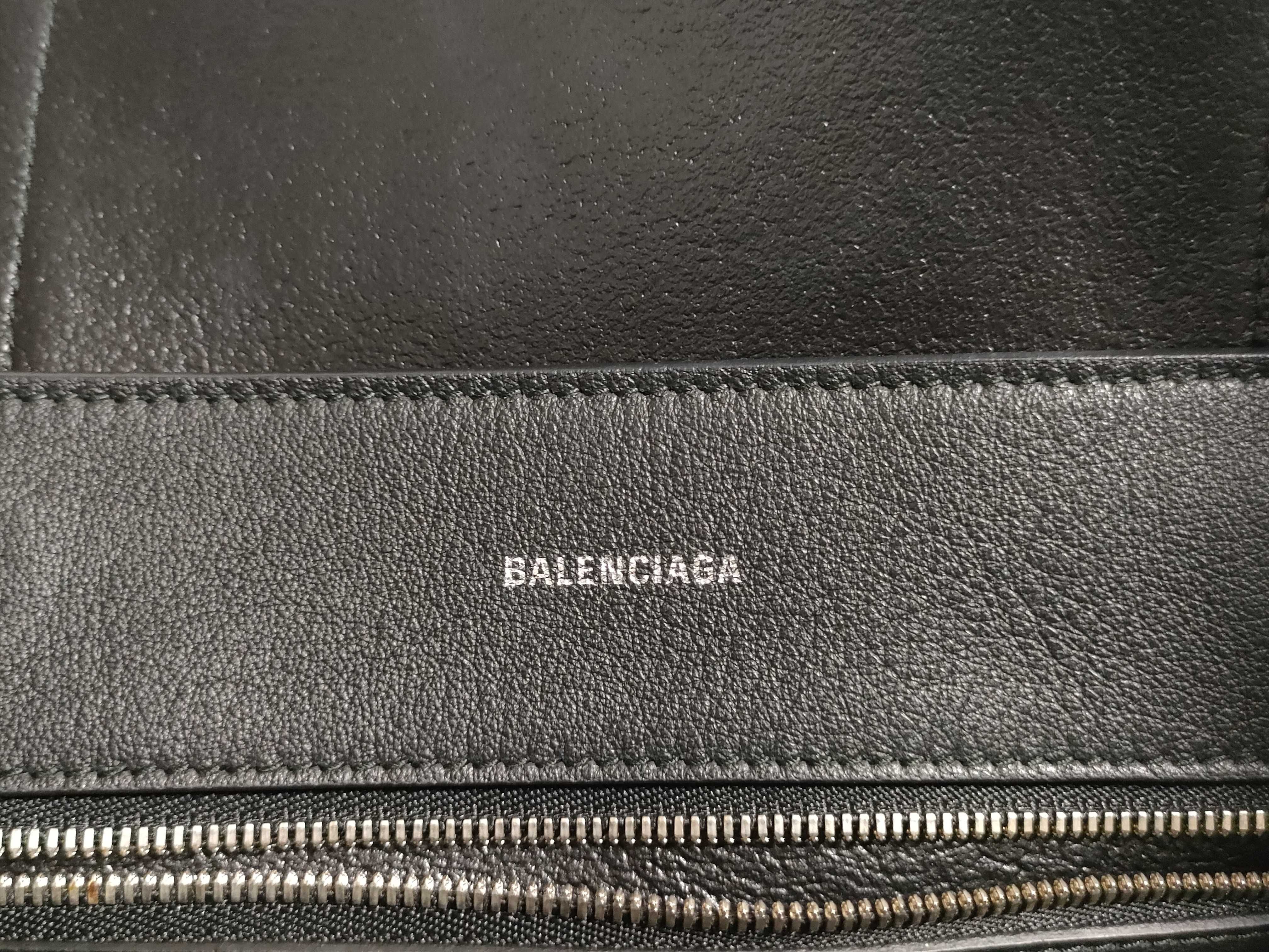 Monogram Logo Tote Bag, Bi-color Black Leather Tote Bag — view 10
