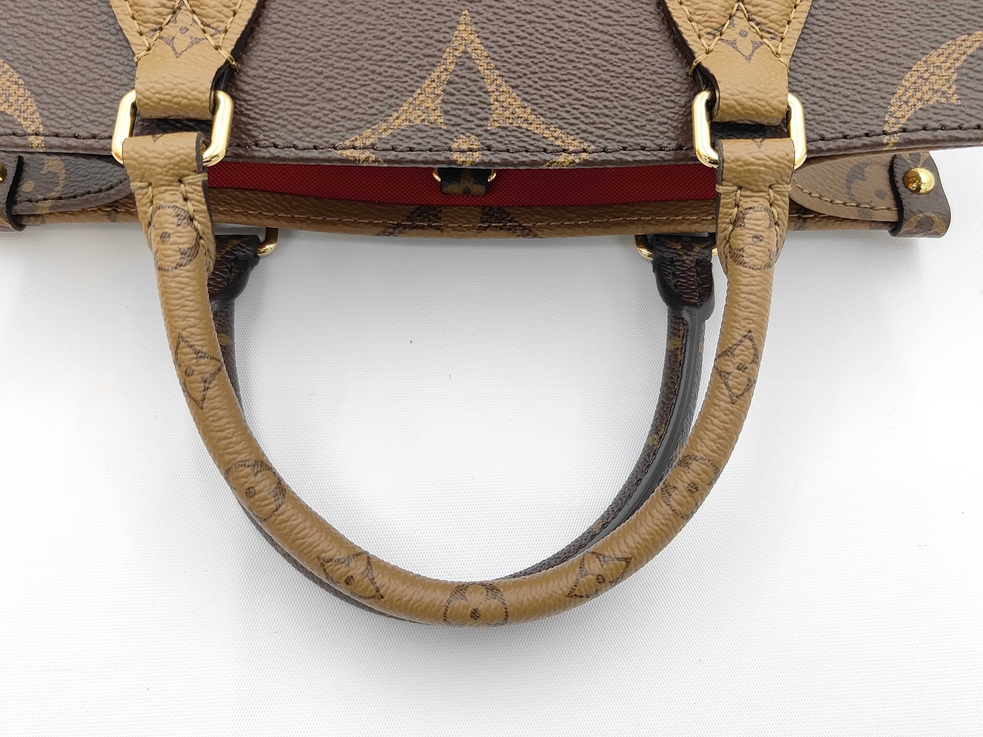 Monogram Reverse OnTheGo PM M46373 Shoulder Bag — view 3