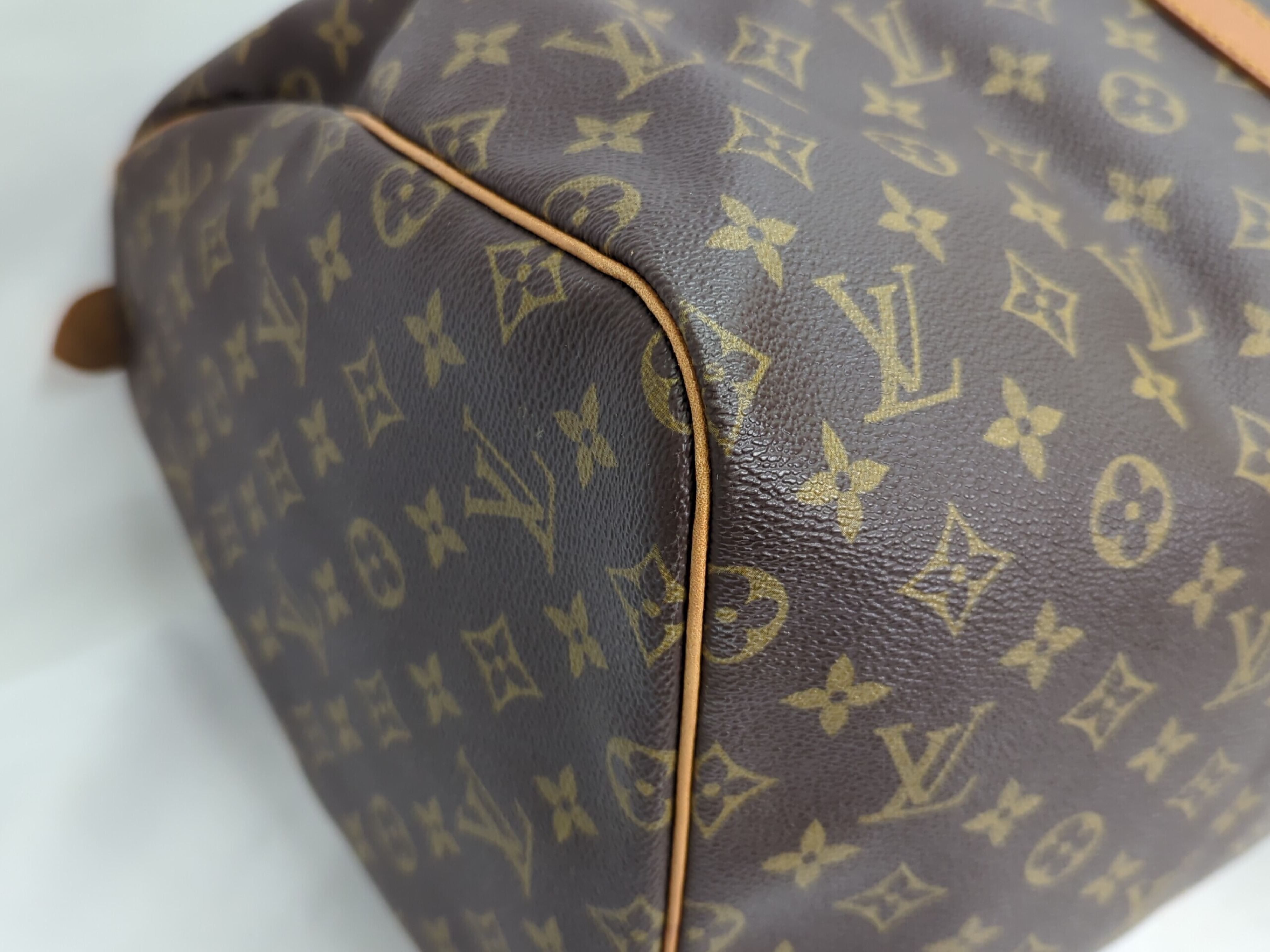 M41424 Monogram Keepall 55 Boston Bag — view 3