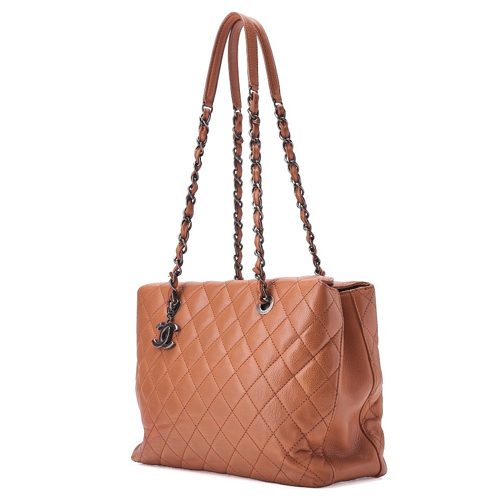 Caviar leather matelassé chain tote bag, orange — view 4
