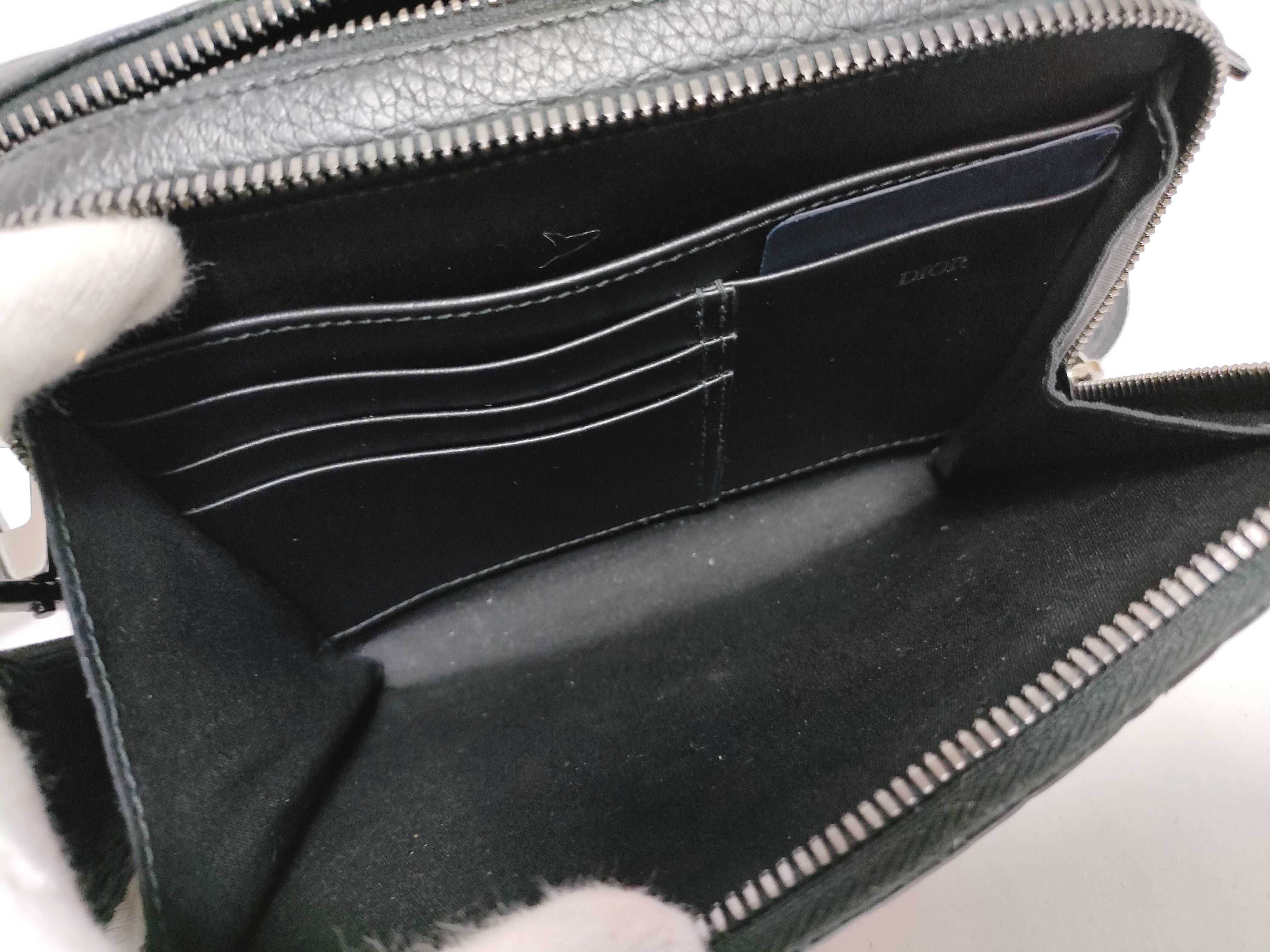 Gravity Leather Zip Pouch Shoulder Bag (Includes Box, Dust Bag, and Shoulder Strap) — view 12