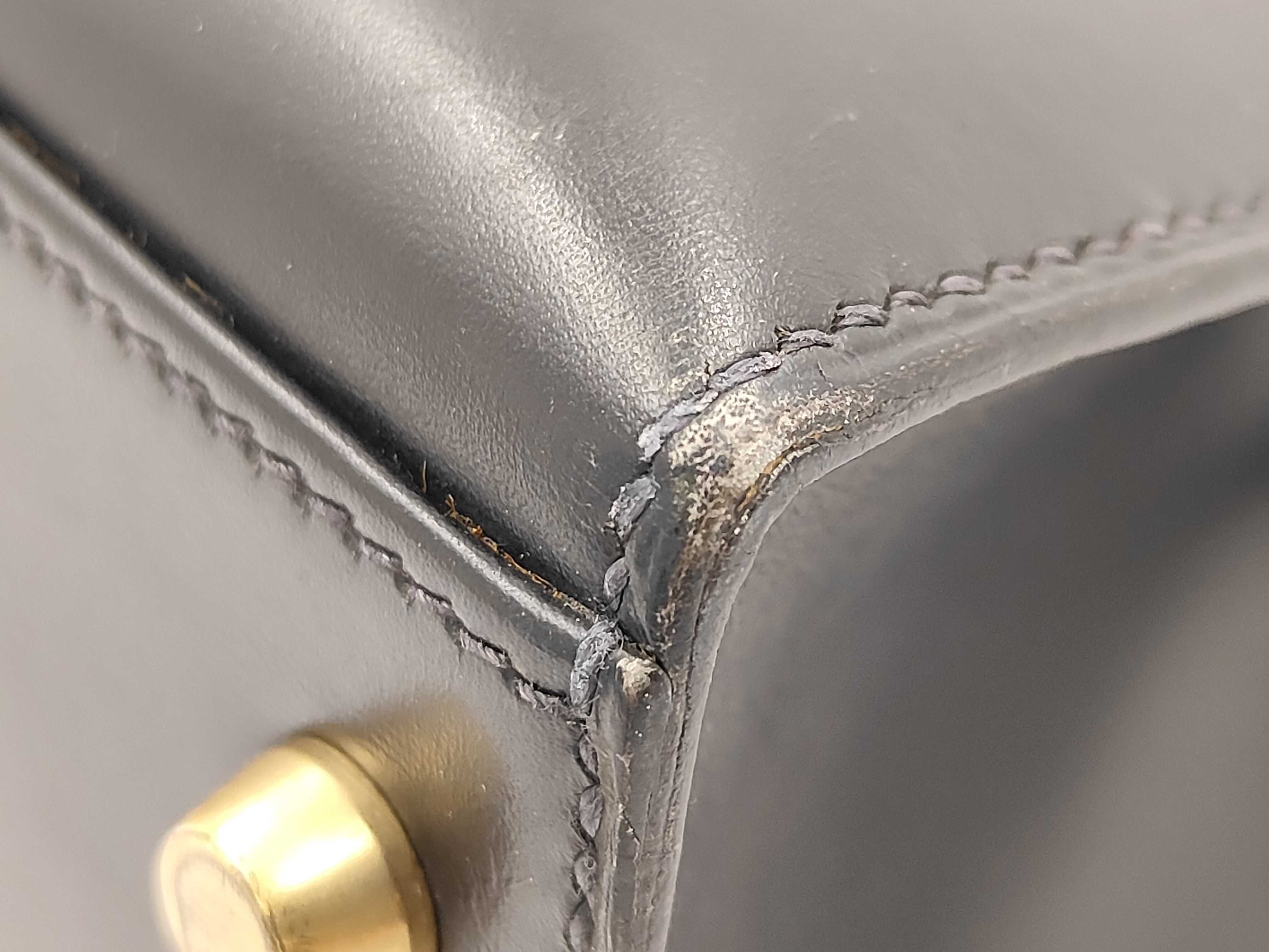 Kelly 32 Sellier Box Calf Black Gold Hardware Handbag — view 5