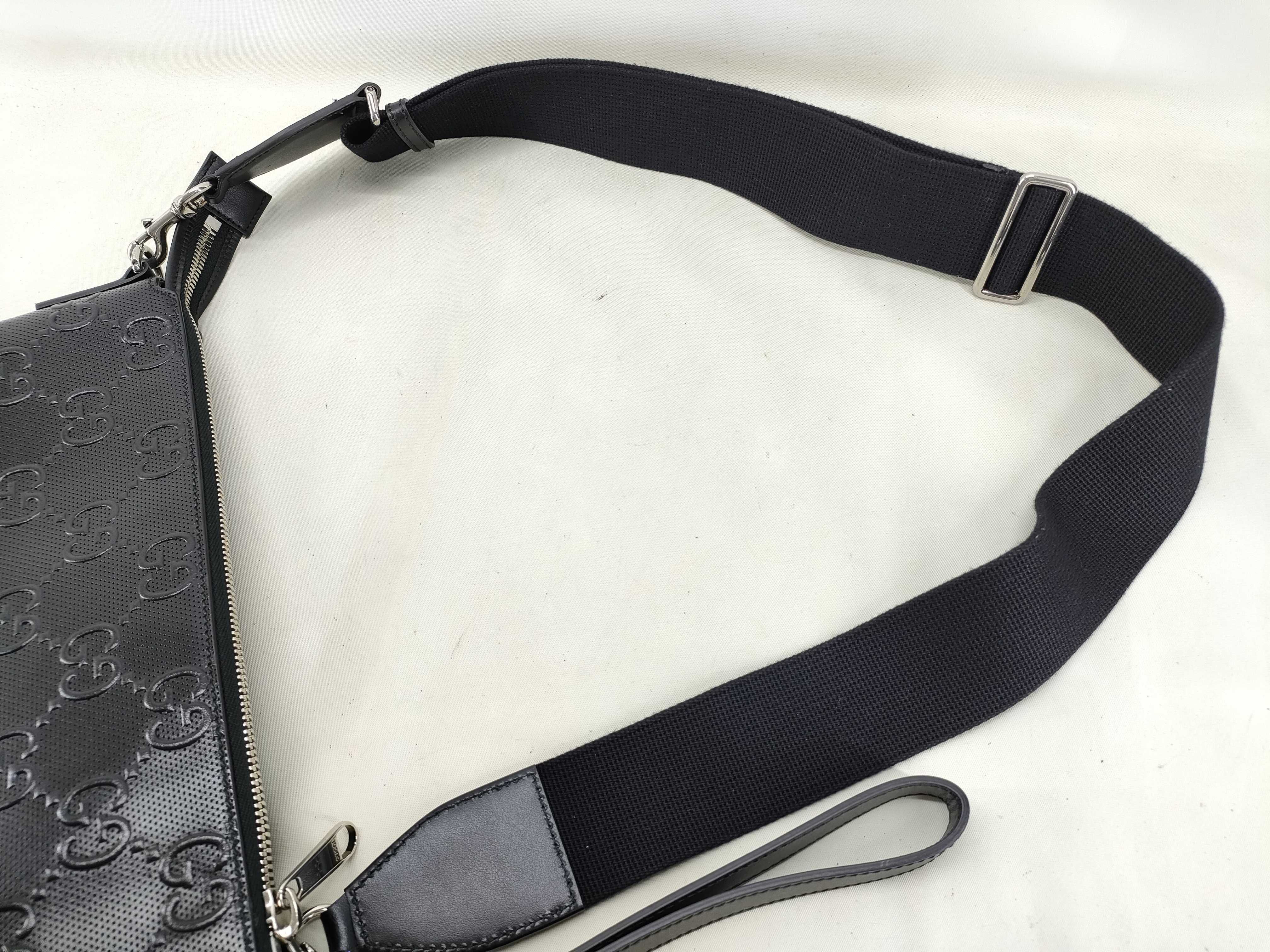 GG Embossed Leather 2-Way Shoulder Bag, Black, 696009 (Shoulder Bag) — view 5