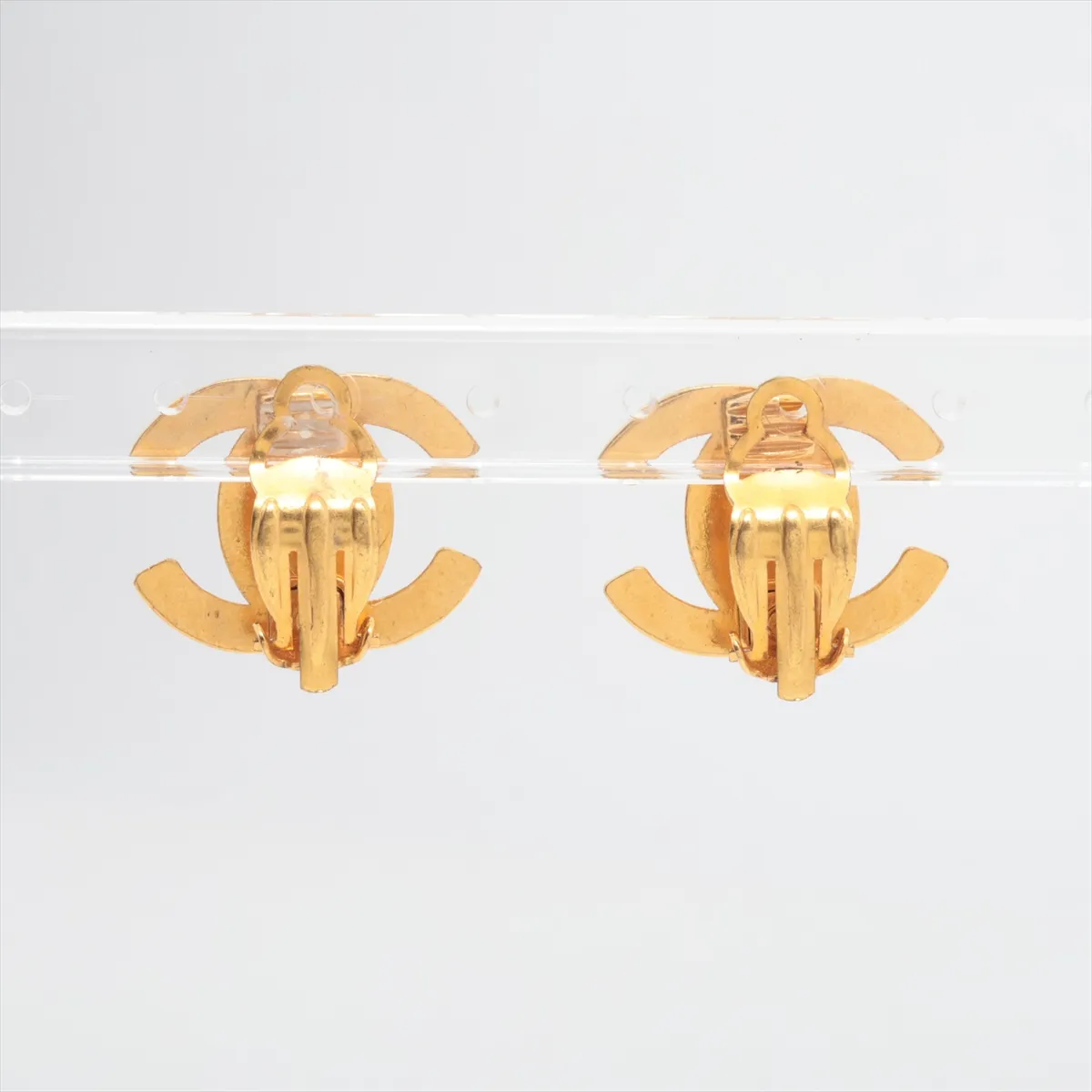 Coco Mark Turnlock 95A Earrings (Pair) GP Gold. Shows — view 2