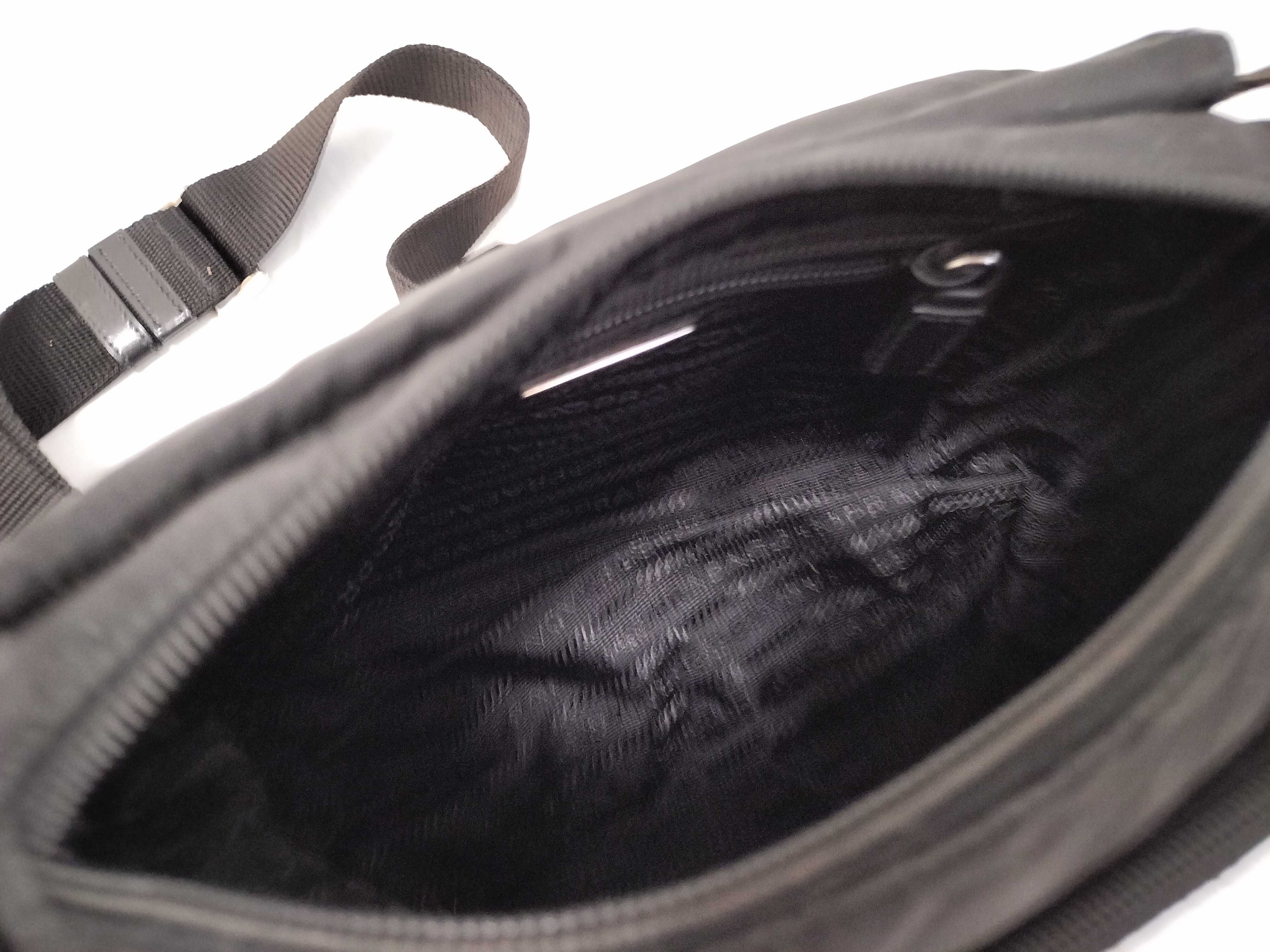 Nylon Shoulder Bag Messenger Bag Triangle Plate Nylon Black Shoulder Bag — view 11