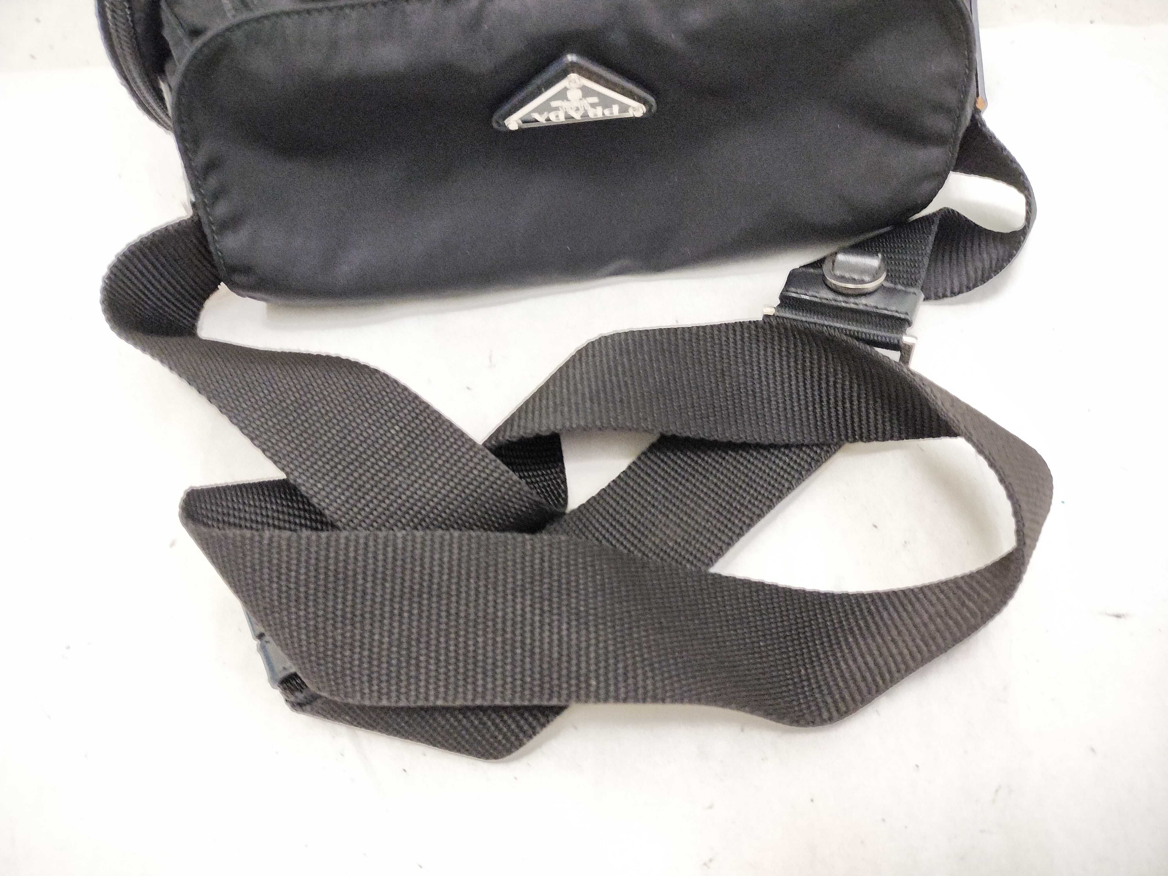 Nylon Shoulder Bag Messenger Bag Triangle Plate Nylon Black Shoulder Bag — view 3