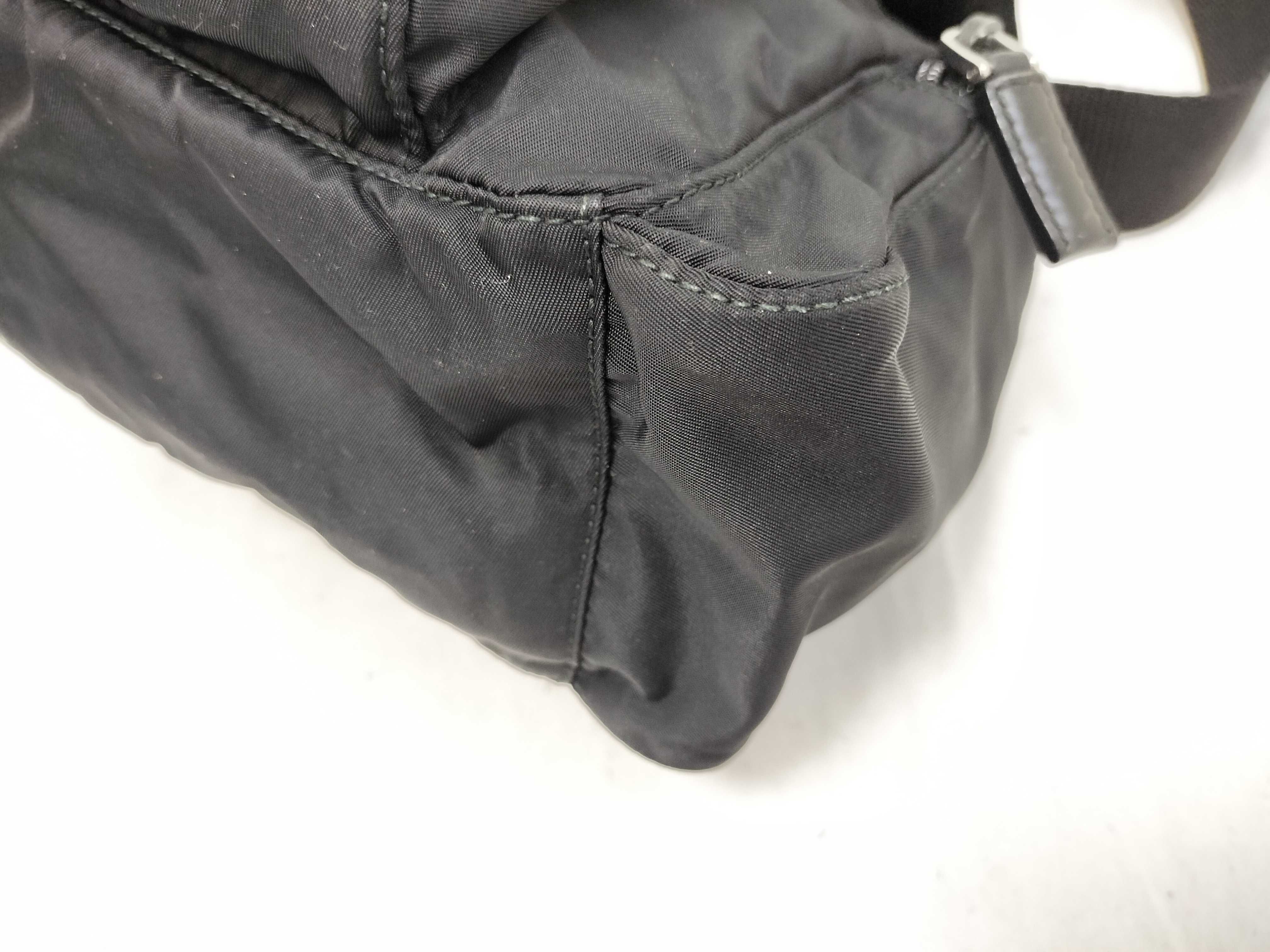 Nylon Shoulder Bag Messenger Bag Triangle Plate Nylon Black Shoulder Bag — view 6