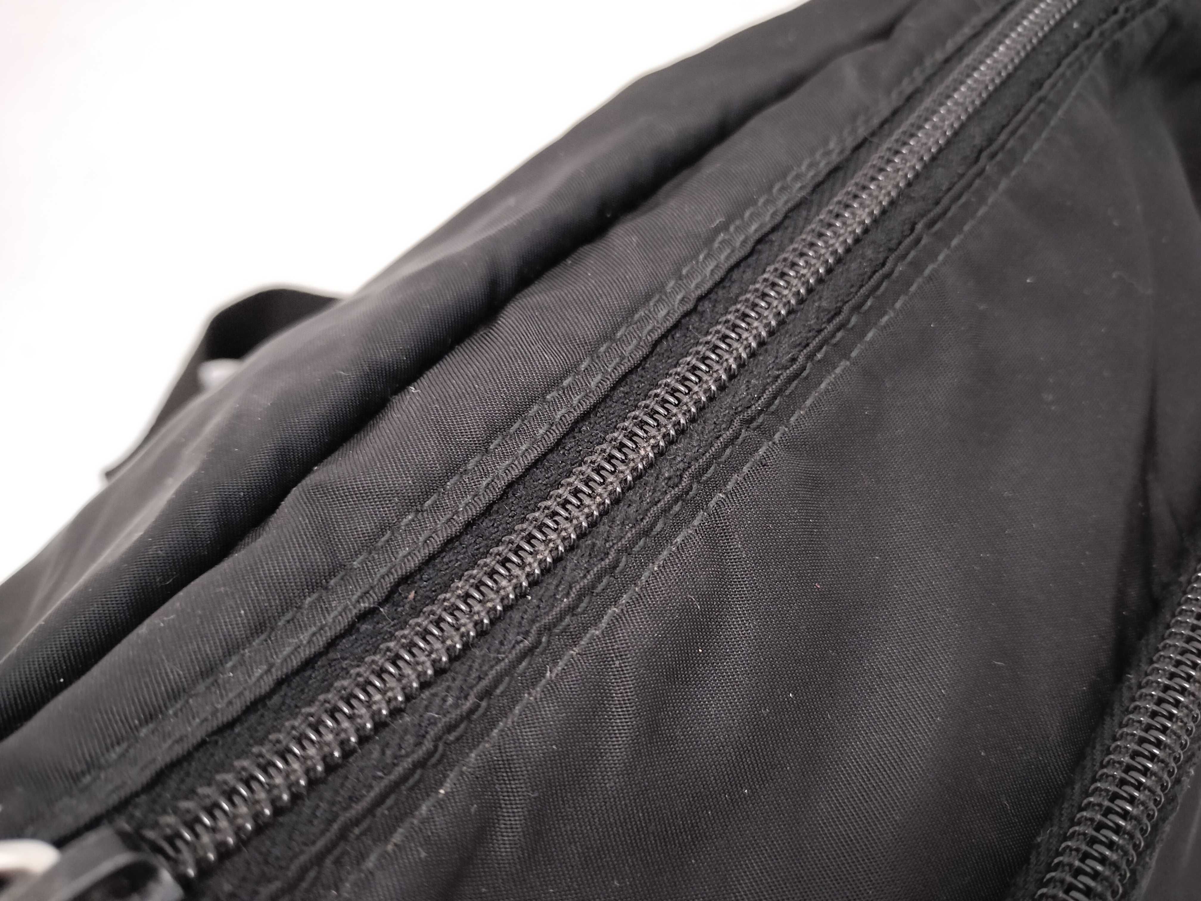Nylon Shoulder Bag Messenger Bag Triangle Plate Nylon Black Shoulder Bag — view 9