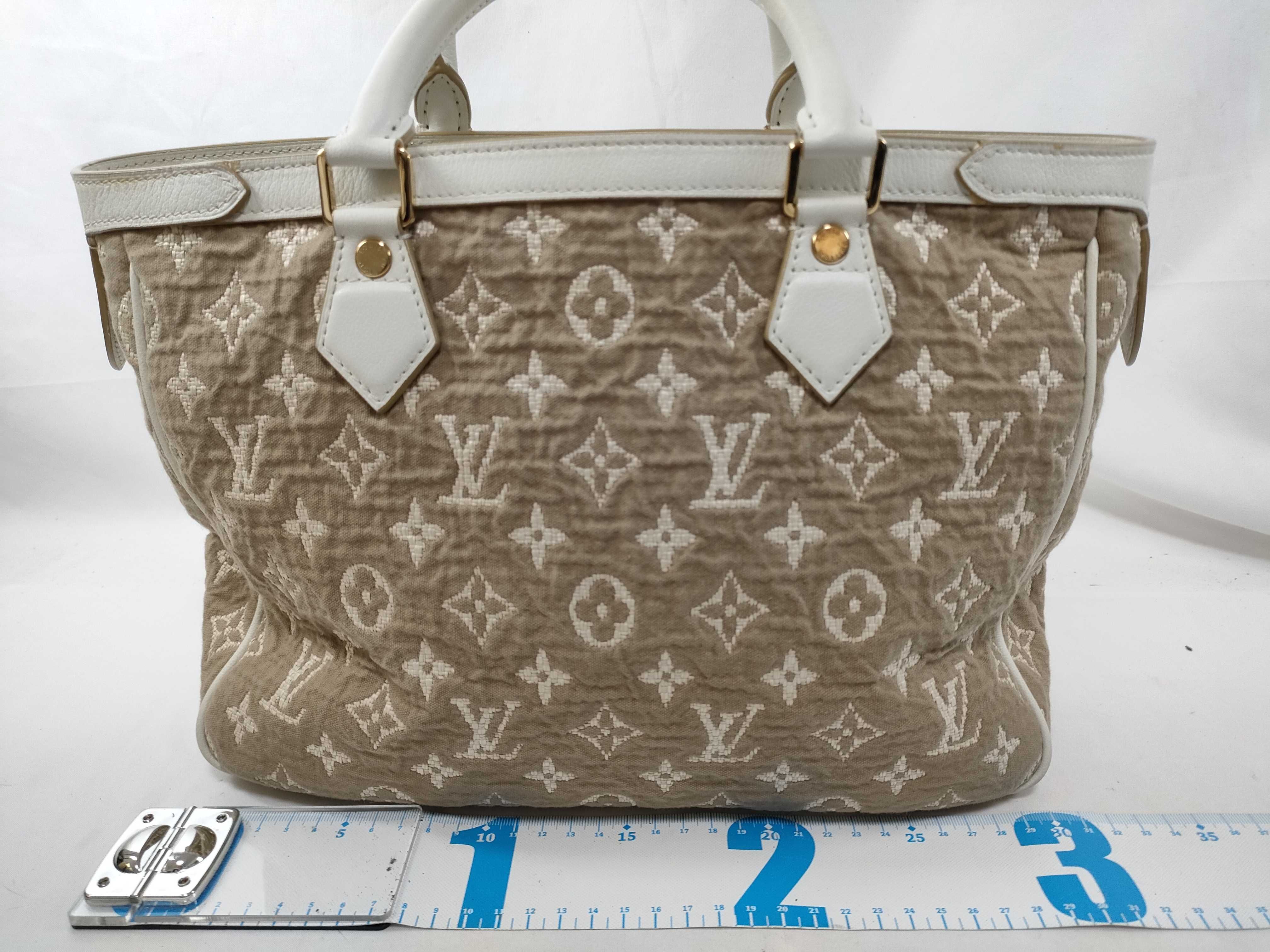 Monogram Sabia Cabas MM M93495 FO4170 Beige Handbag — view 2