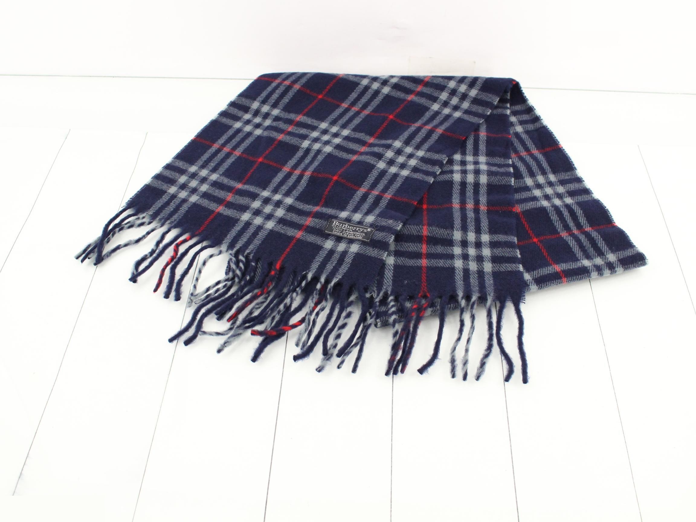 Other lines: Small items, accessories, and scarves — view 2