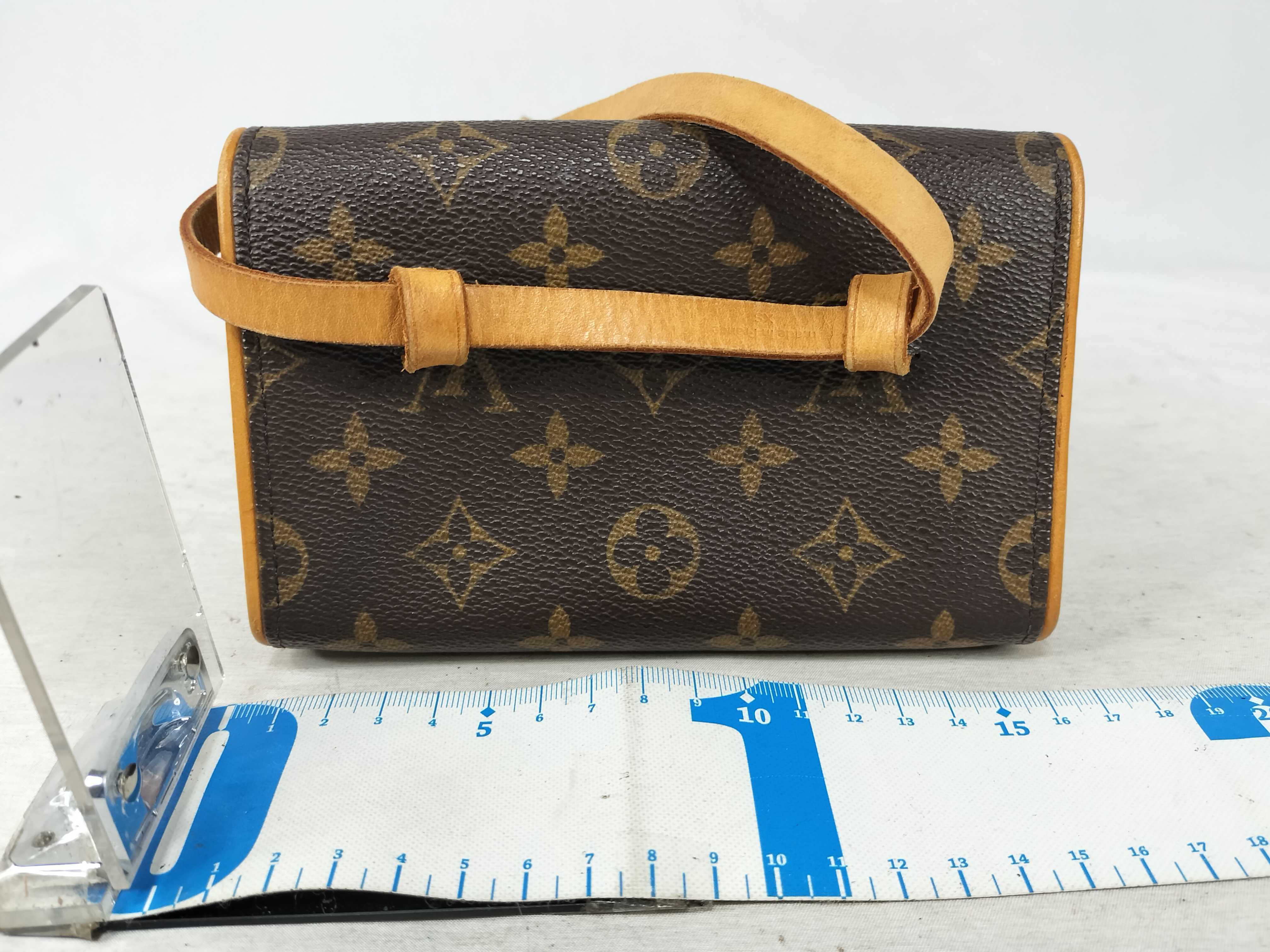 Monogram LV Pochette Florentine Waist Bag — view 2