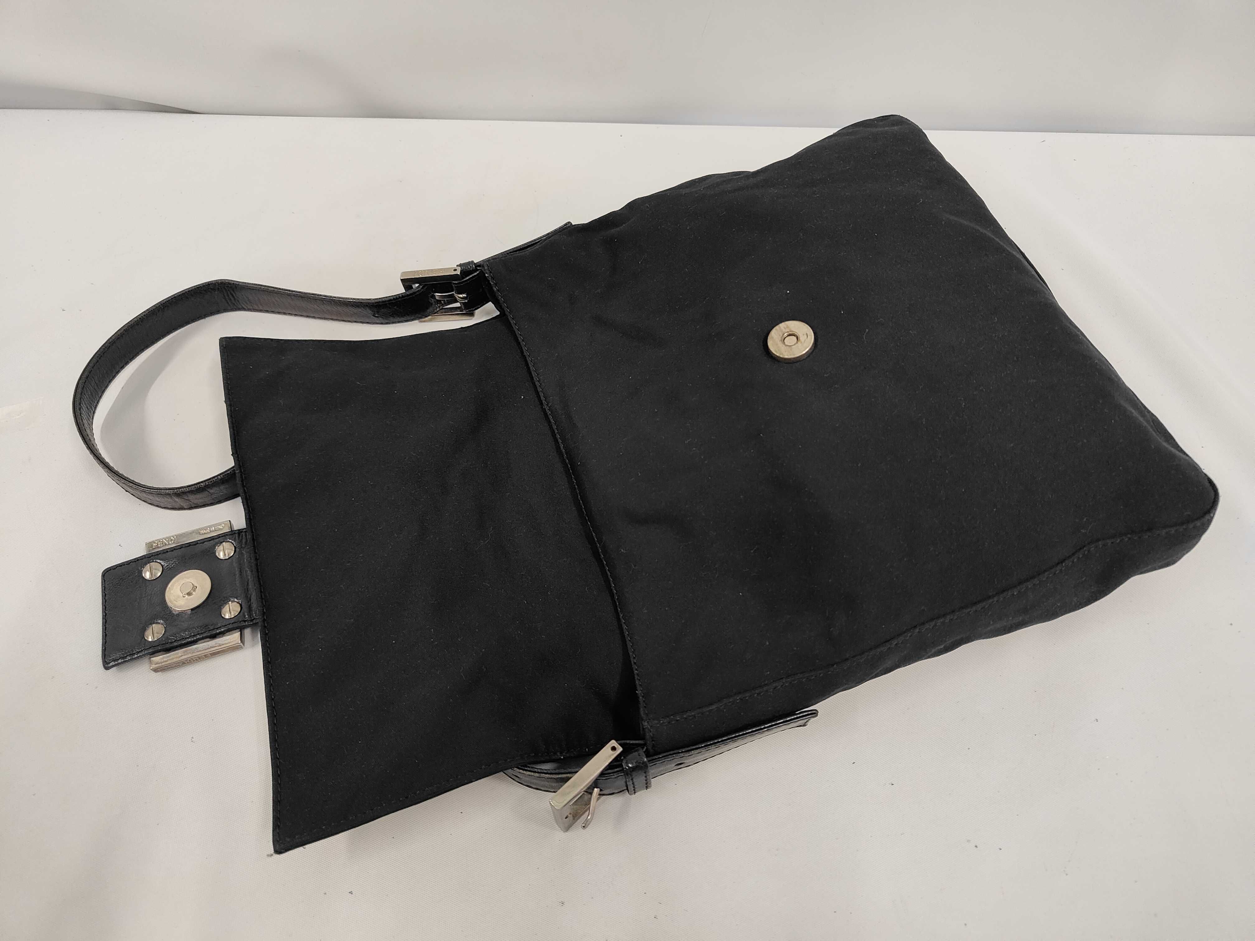 26730 Mamma Bucket Nylon Shoulder Bag (Black) — view 8