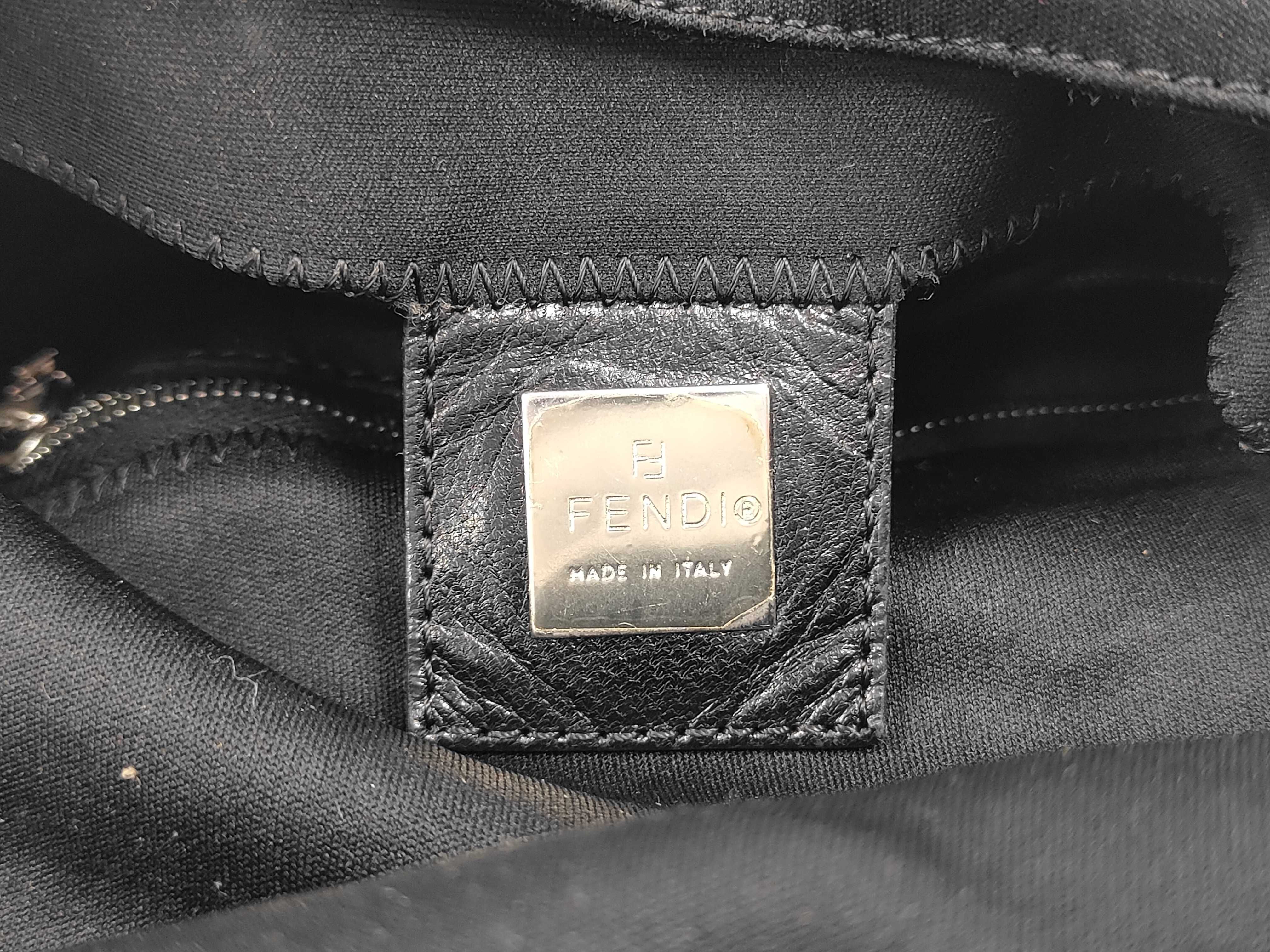 26730 Mamma Bucket Nylon Shoulder Bag (Black) — view 10