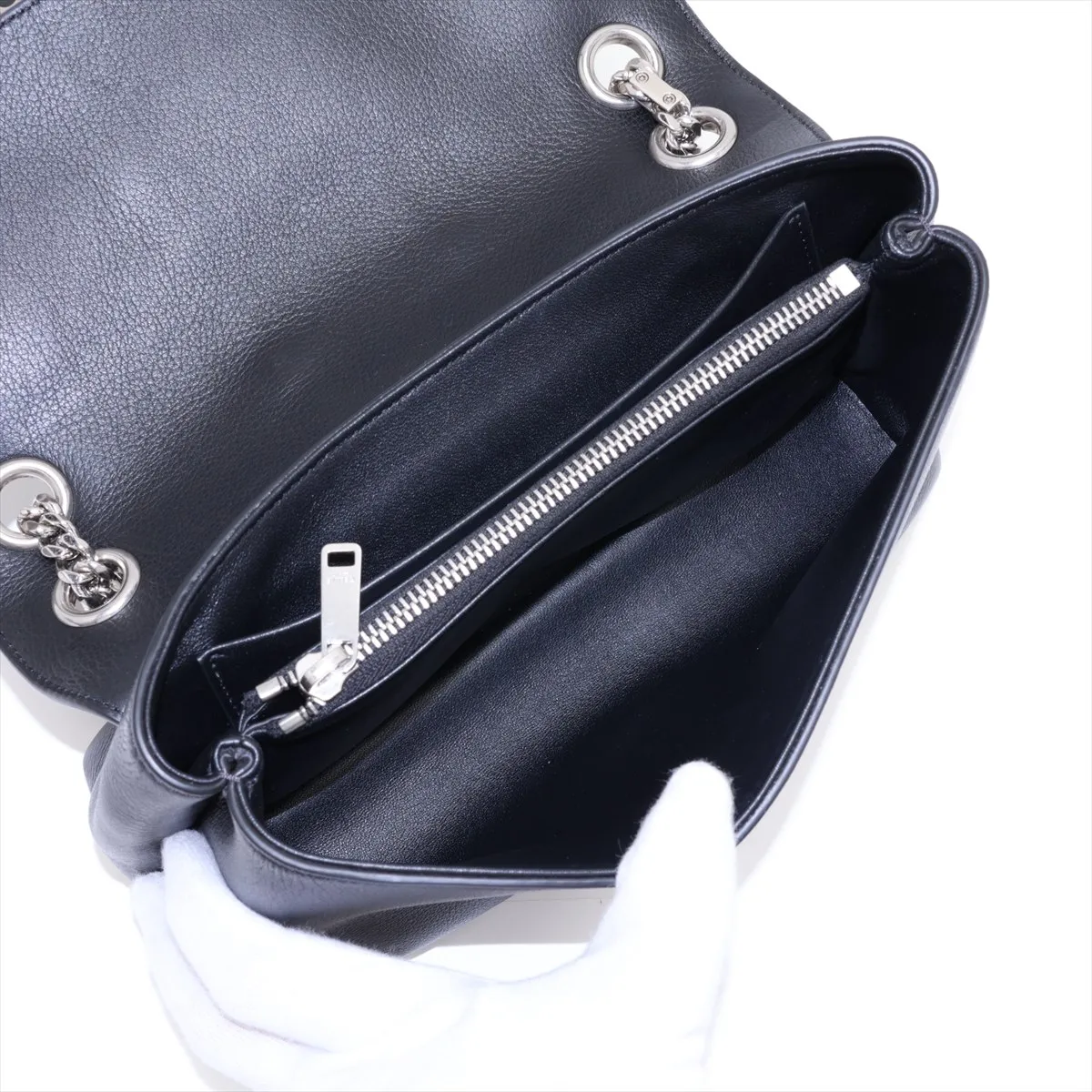 Triomphe Victoire Leather Chain Shoulder Bag, Black — view 7