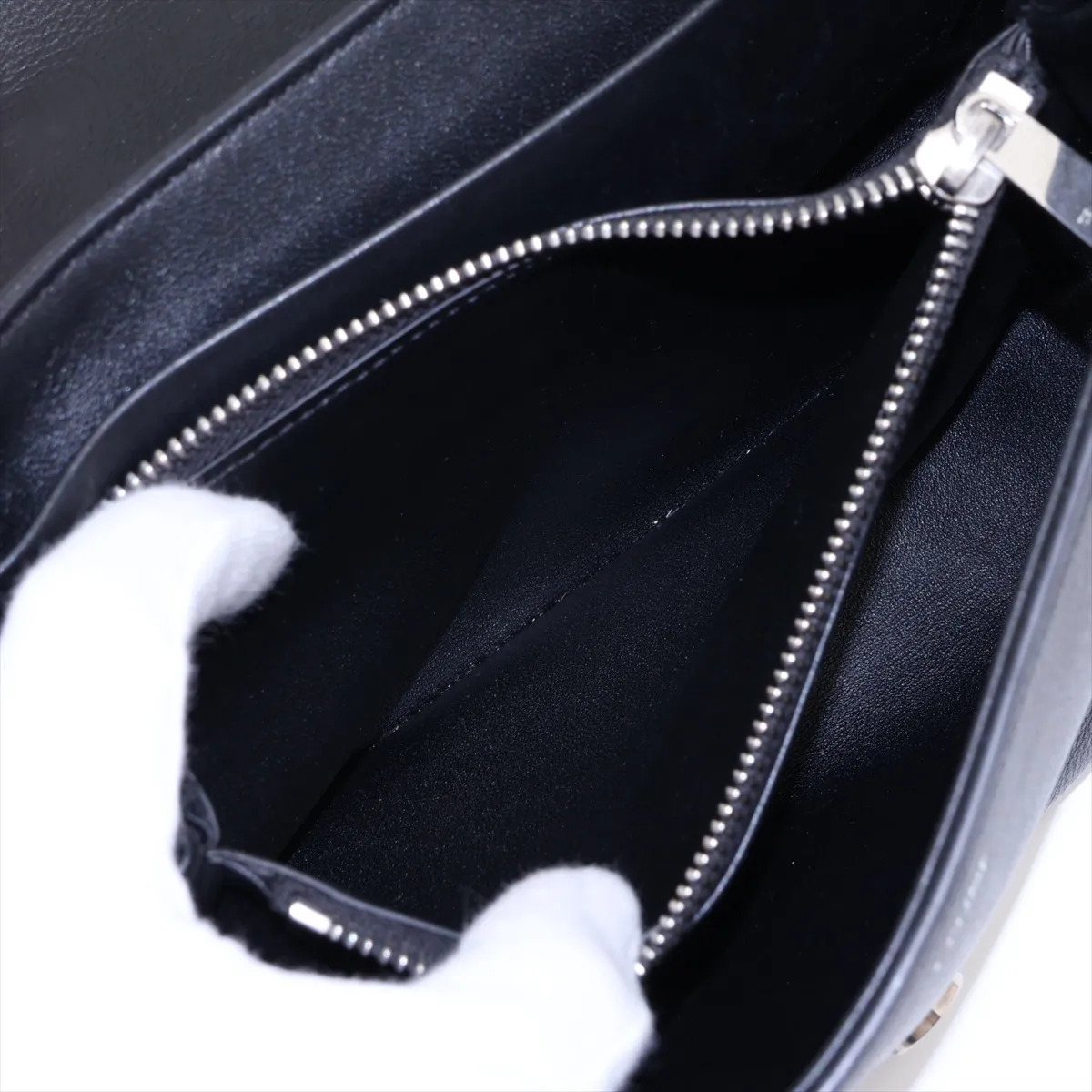 Triomphe Victoire Leather Chain Shoulder Bag, Black — view 9