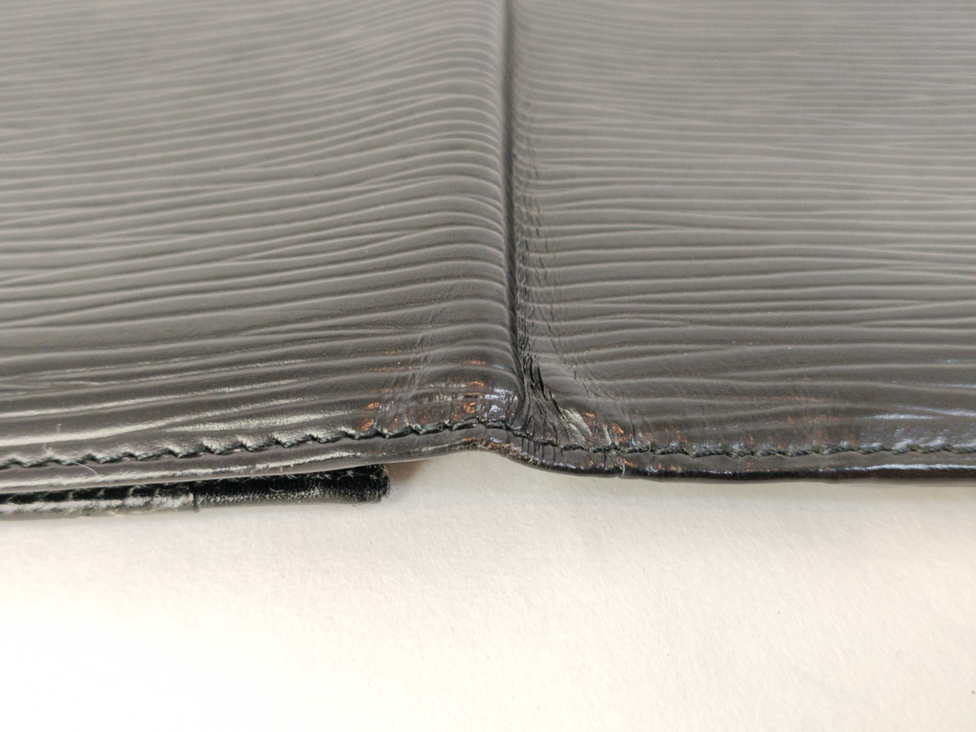 Epi / Epi / Billfold / Leather Billfold — view 11