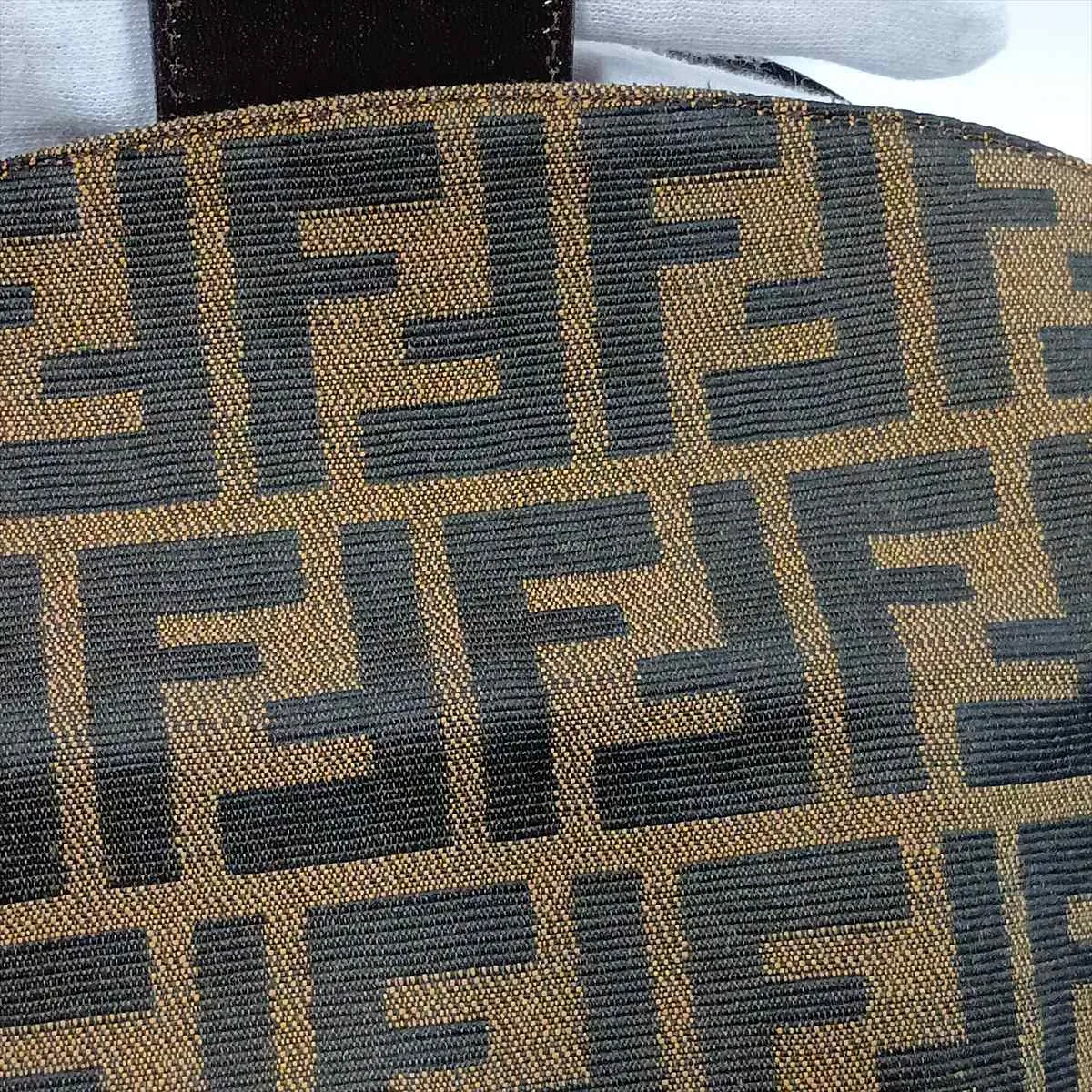 Zucca 26796 Canvas x Leather Shoulder Bag Brown — view 10