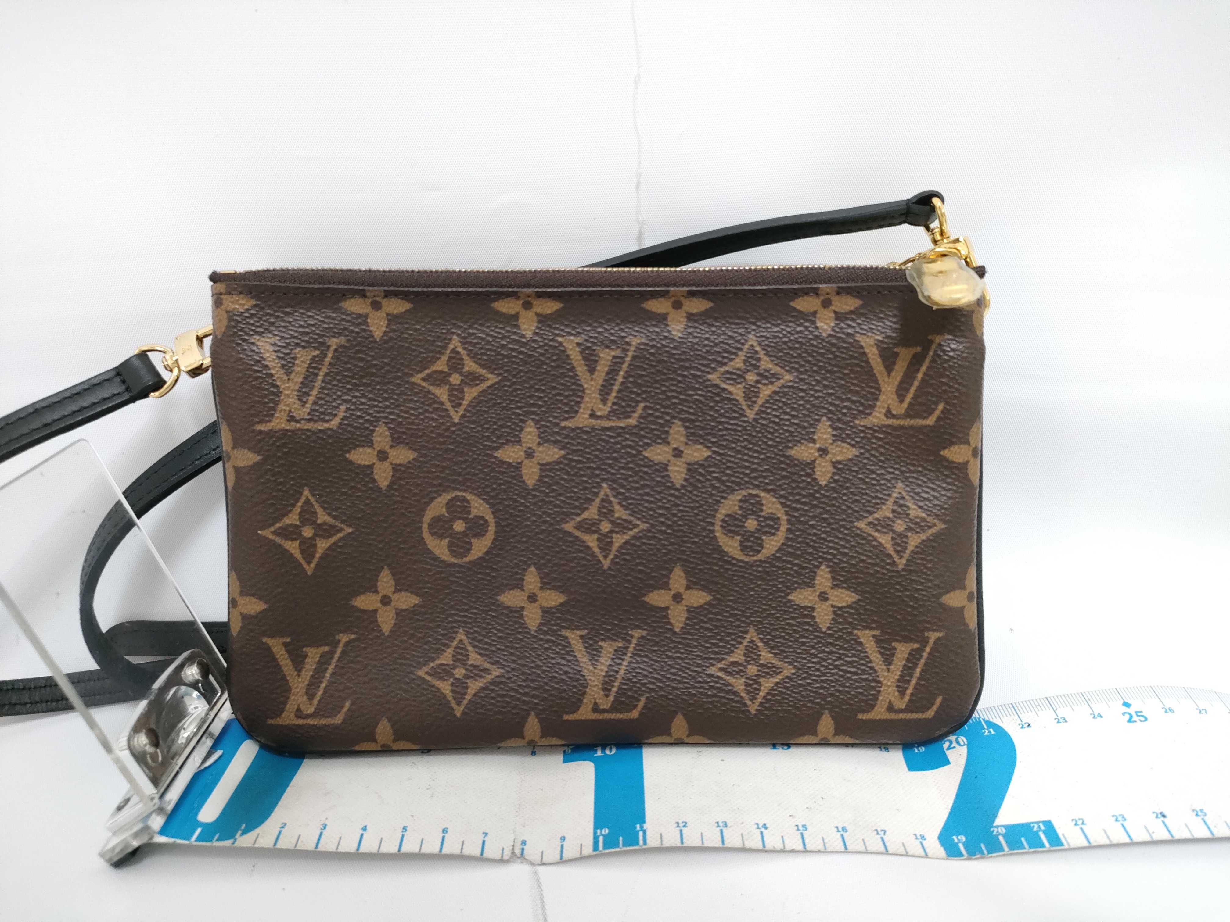 Monogram Louis Vuitton Double Zip Pochette M69203 Shoulder Bag — view 2