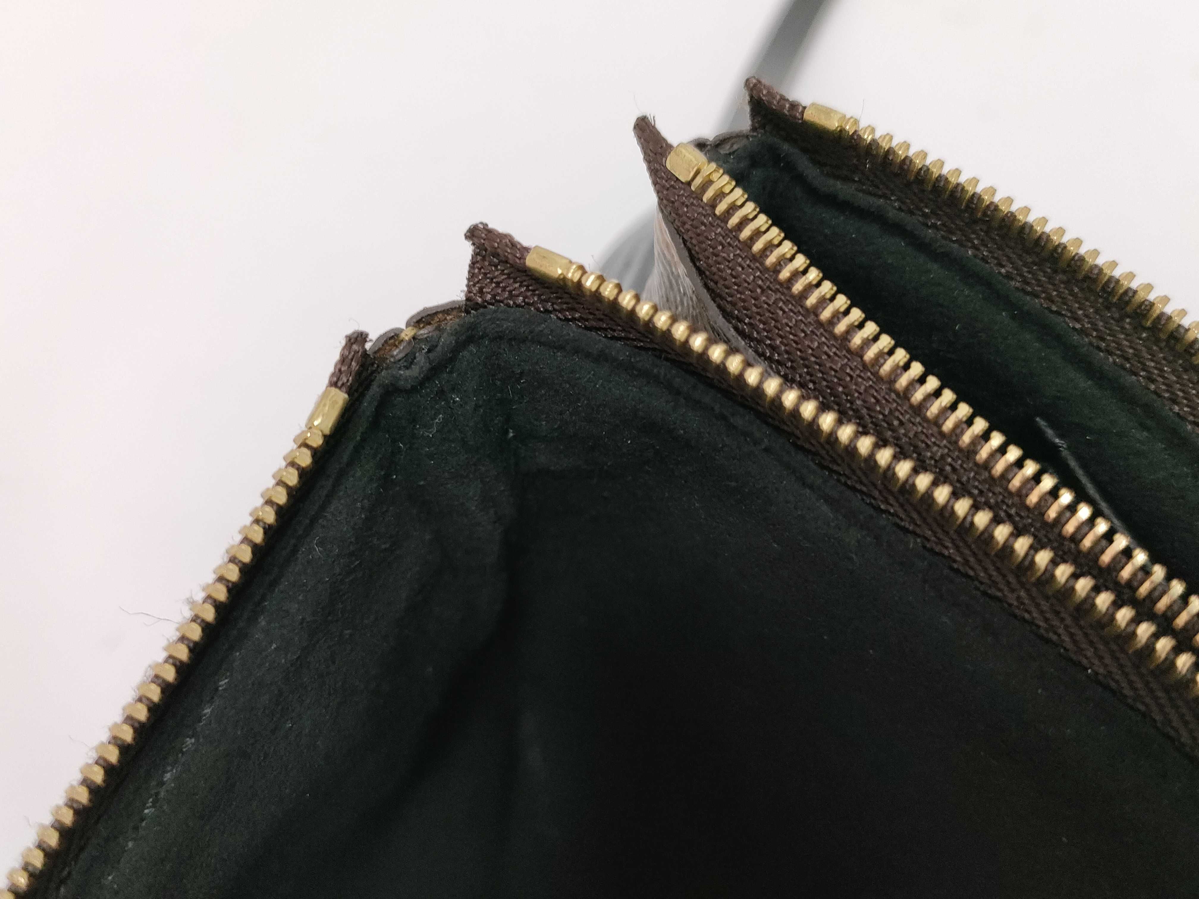 Monogram Louis Vuitton Double Zip Pochette M69203 Shoulder Bag — view 11