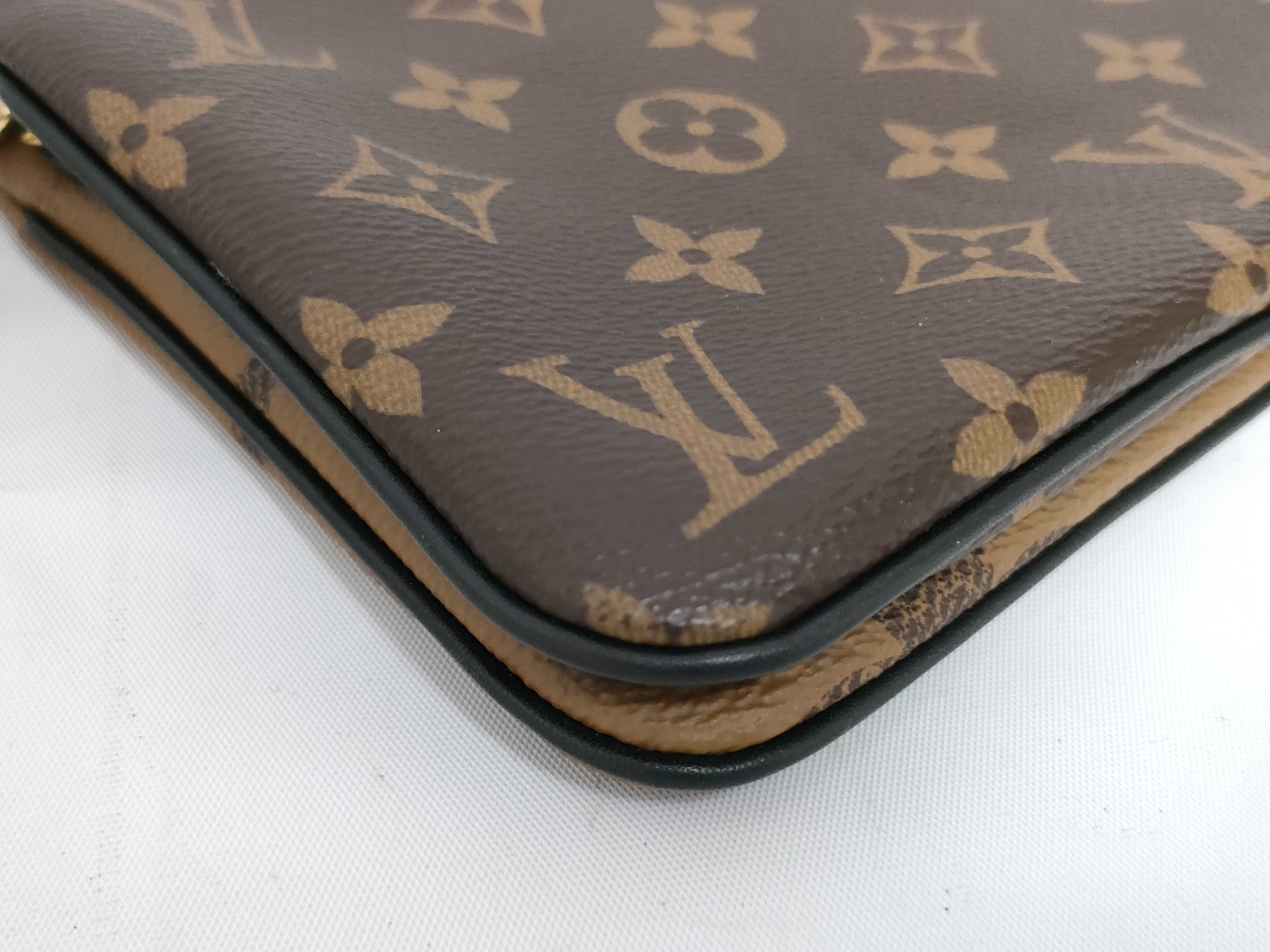 Monogram Louis Vuitton Double Zip Pochette M69203 Shoulder Bag — view 4