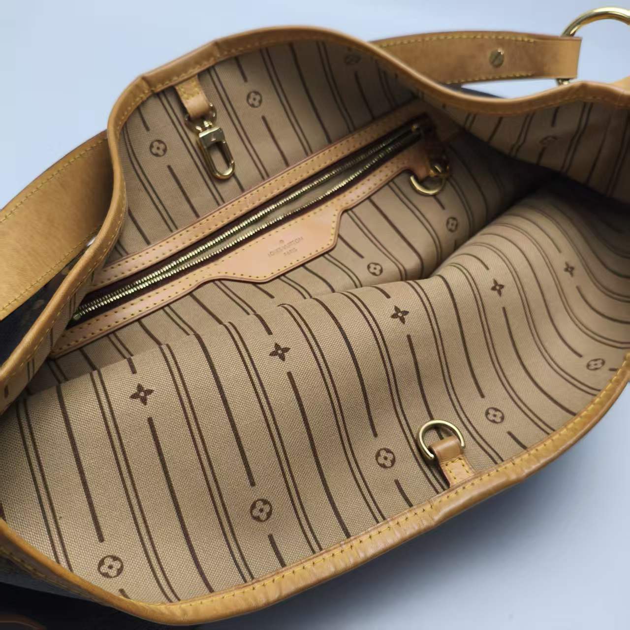 【*Shipped from: China*】LOUIS VUITTON Delightful PU Handbag — view 13