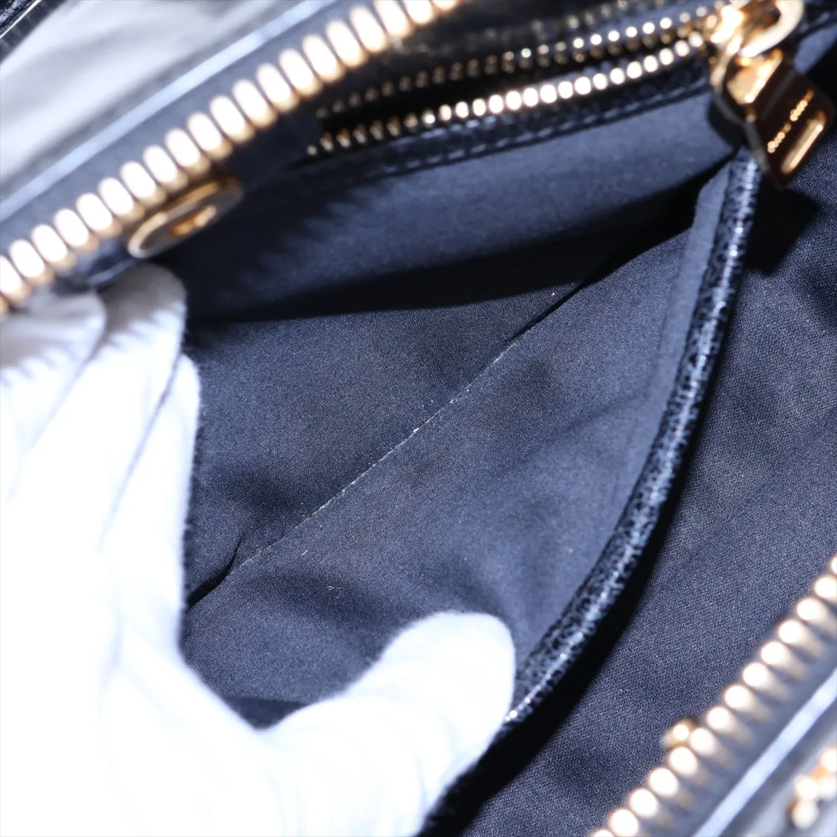 RN0893 Leather 2-Way Handbag, Black — view 11