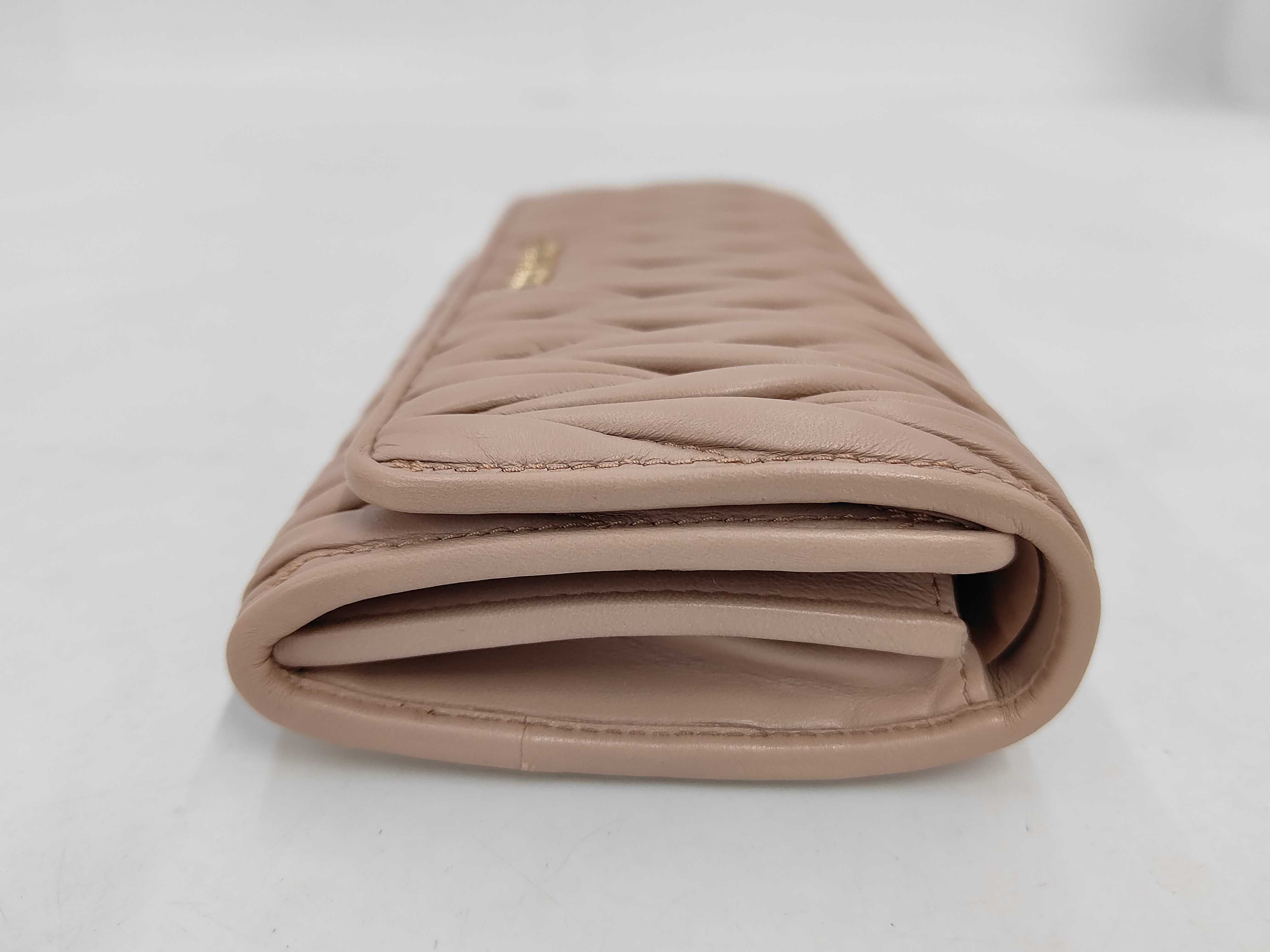Matelassé Long Wallet — view 4