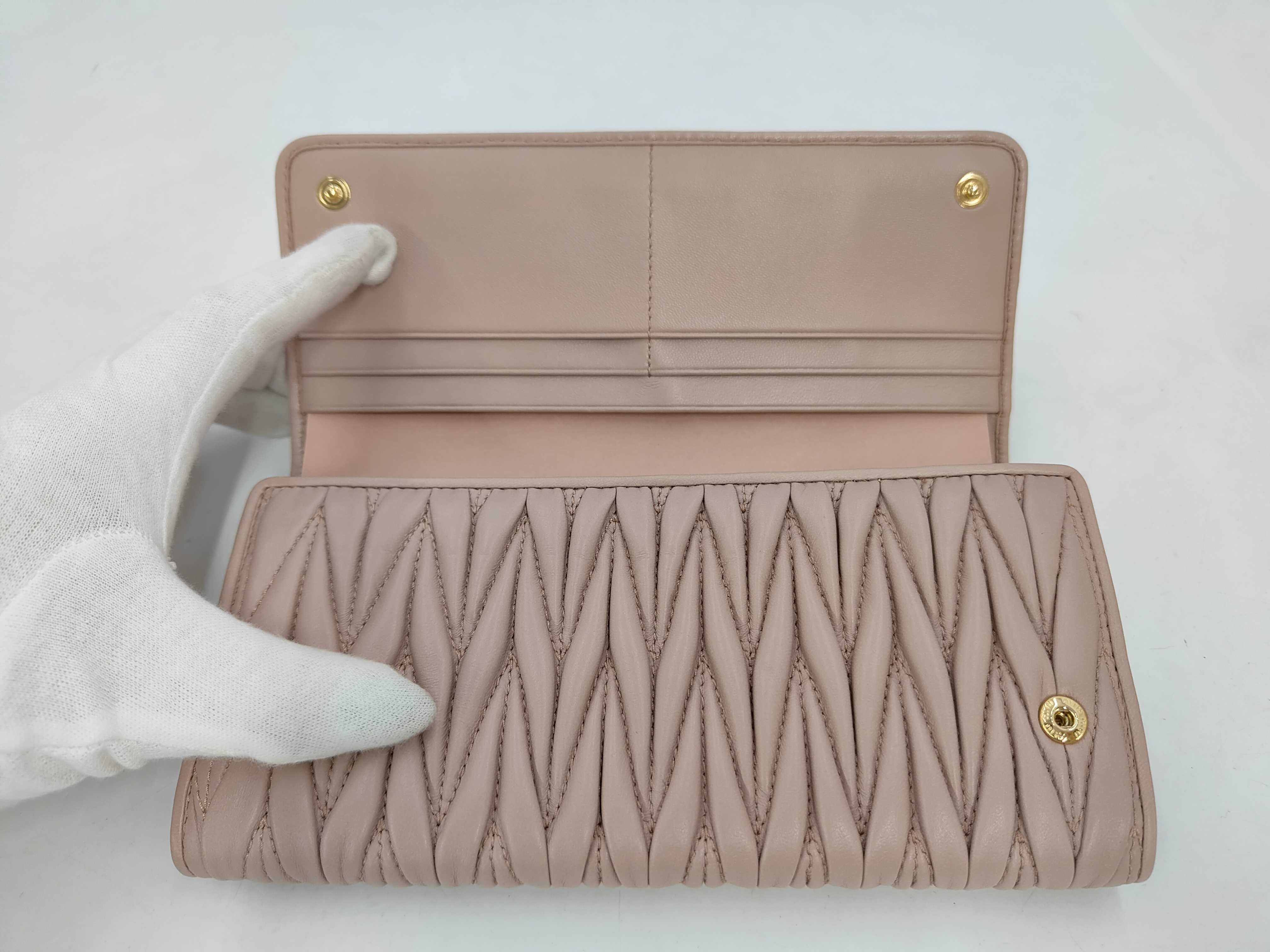 Matelassé Long Wallet — view 6