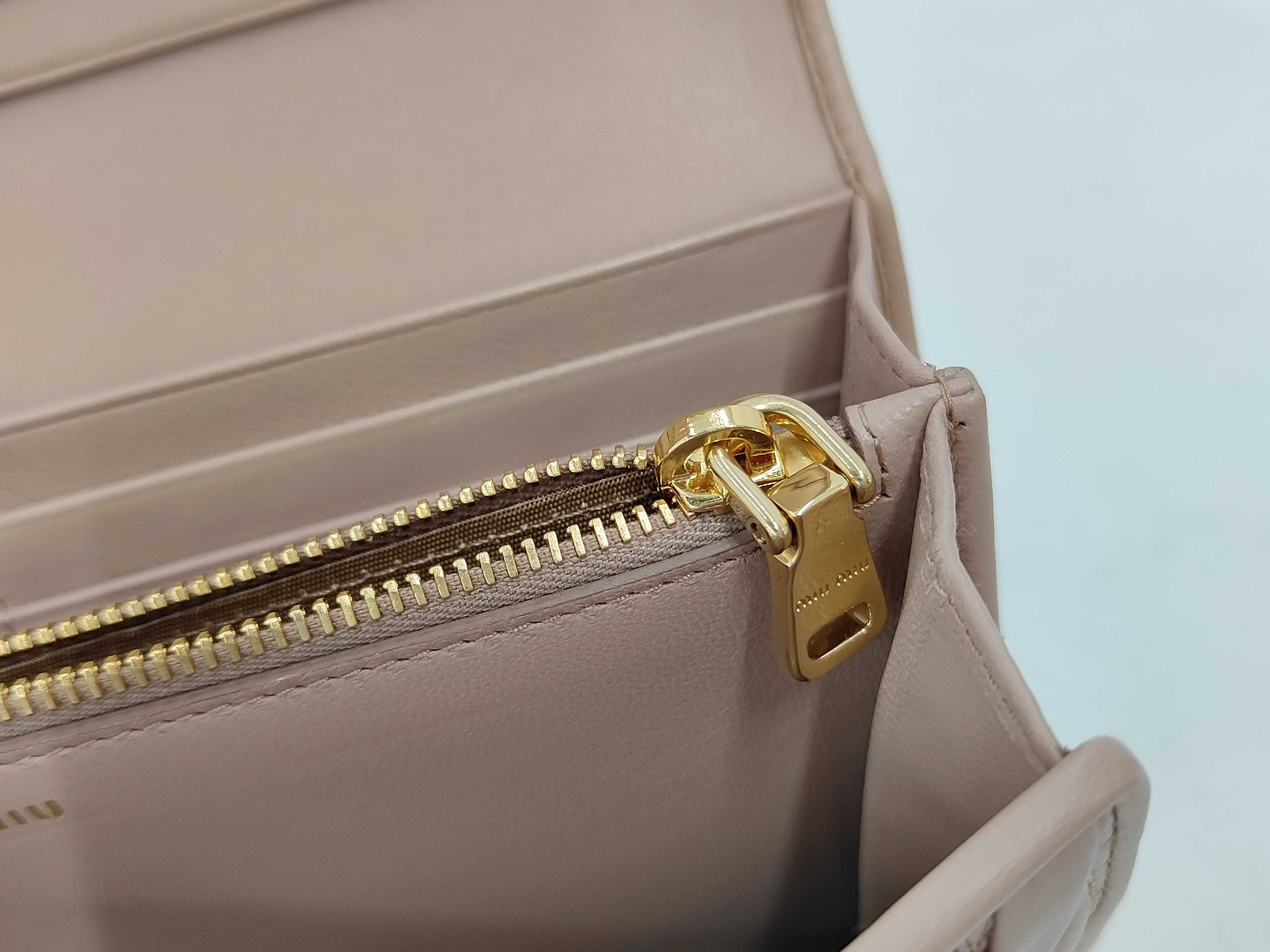 Matelassé Long Wallet — view 8